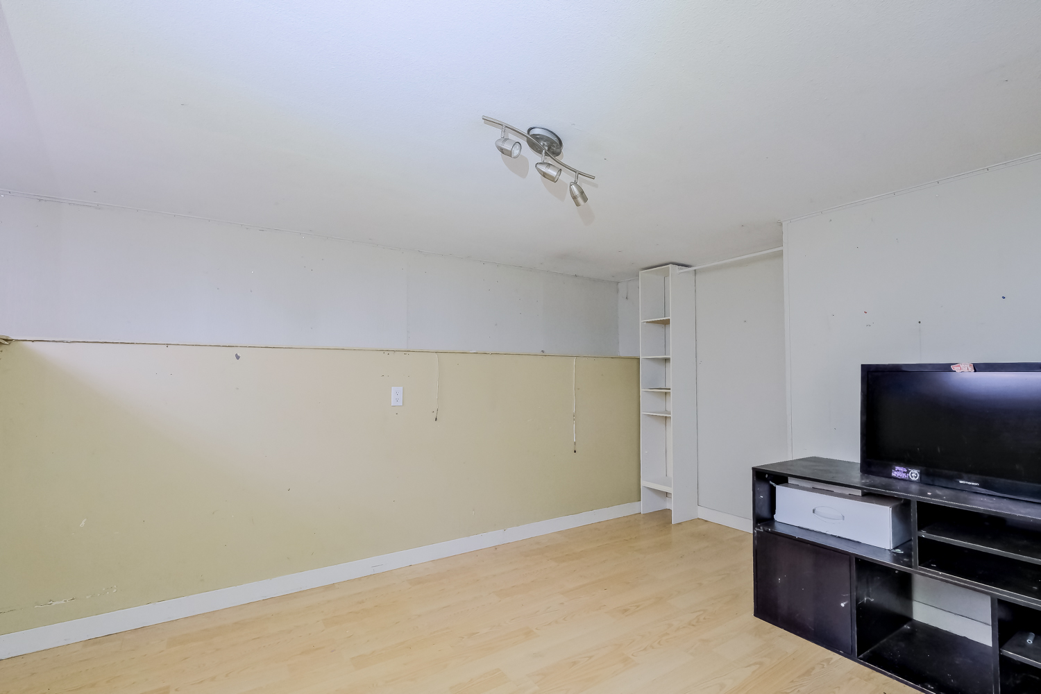 13218 Kelly Avenue Summerland V0H 1Z0