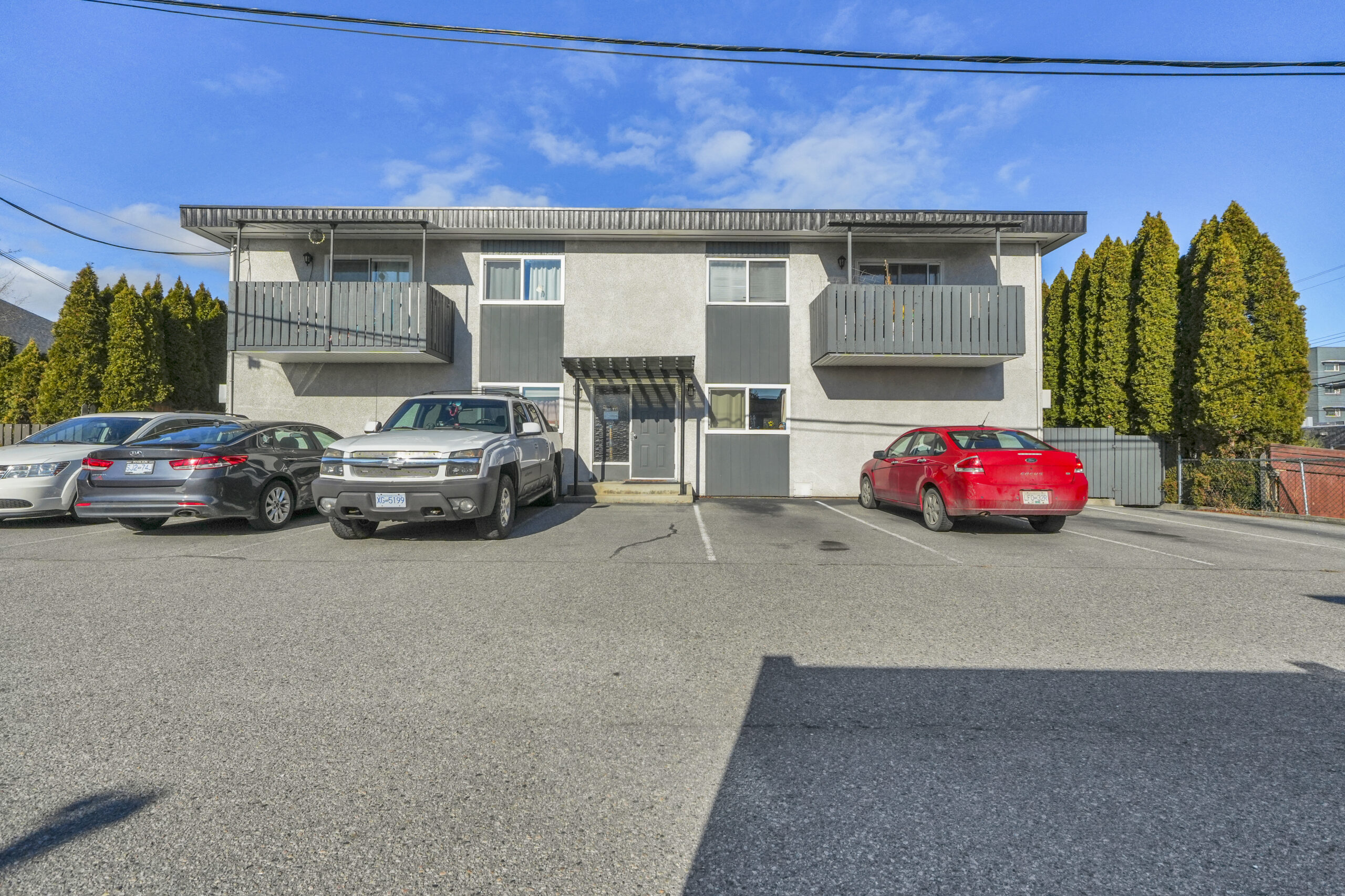 328 Nanaimo Avenue W Penticton V2A 1N7