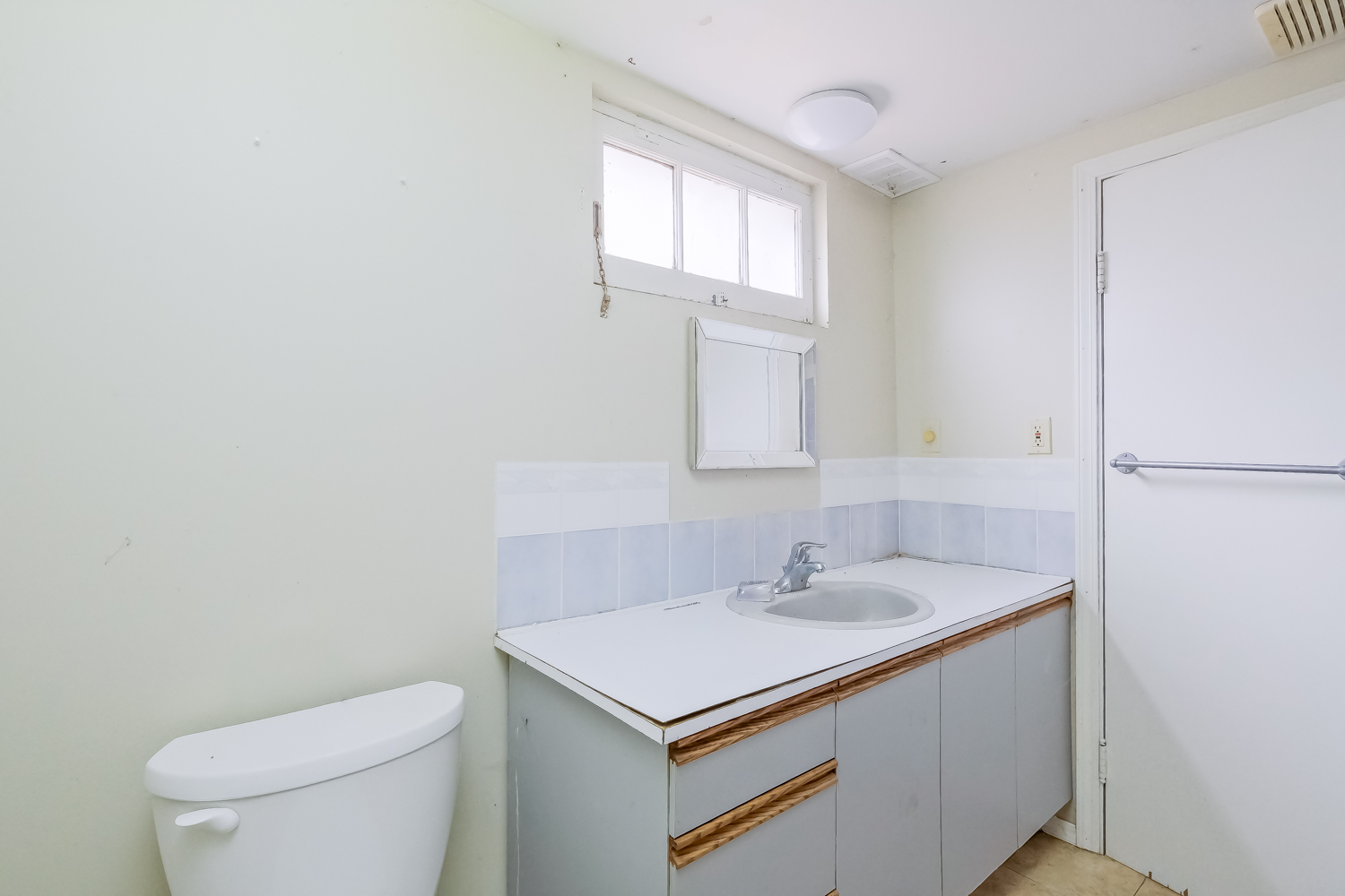 13218 Kelly Avenue Summerland V0H 1Z0