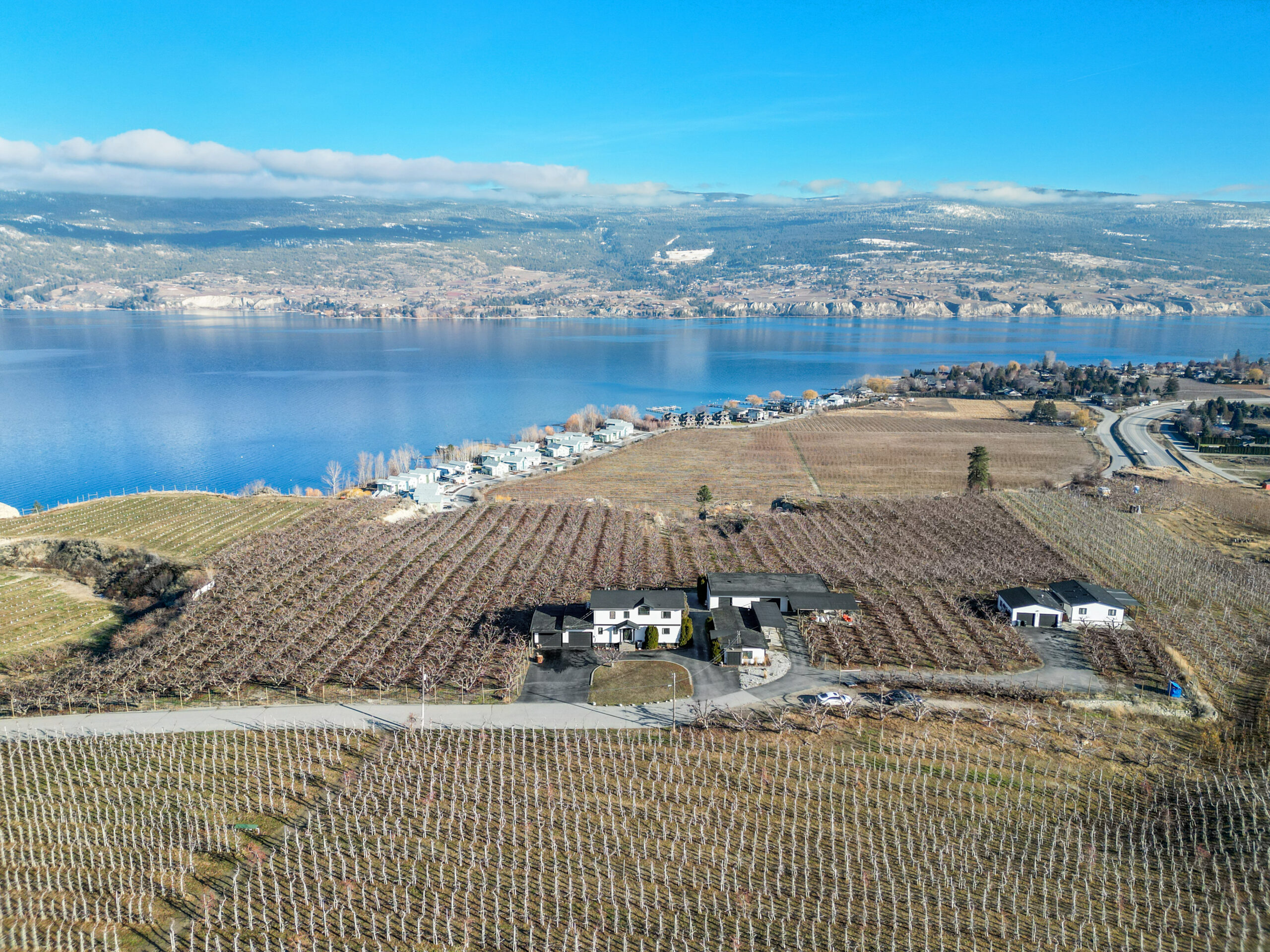 8211 Front Bench Road Summerland V0H 1Z4