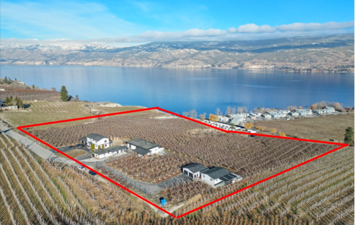 8211 Front Bench Road Summerland V0H 1Z4