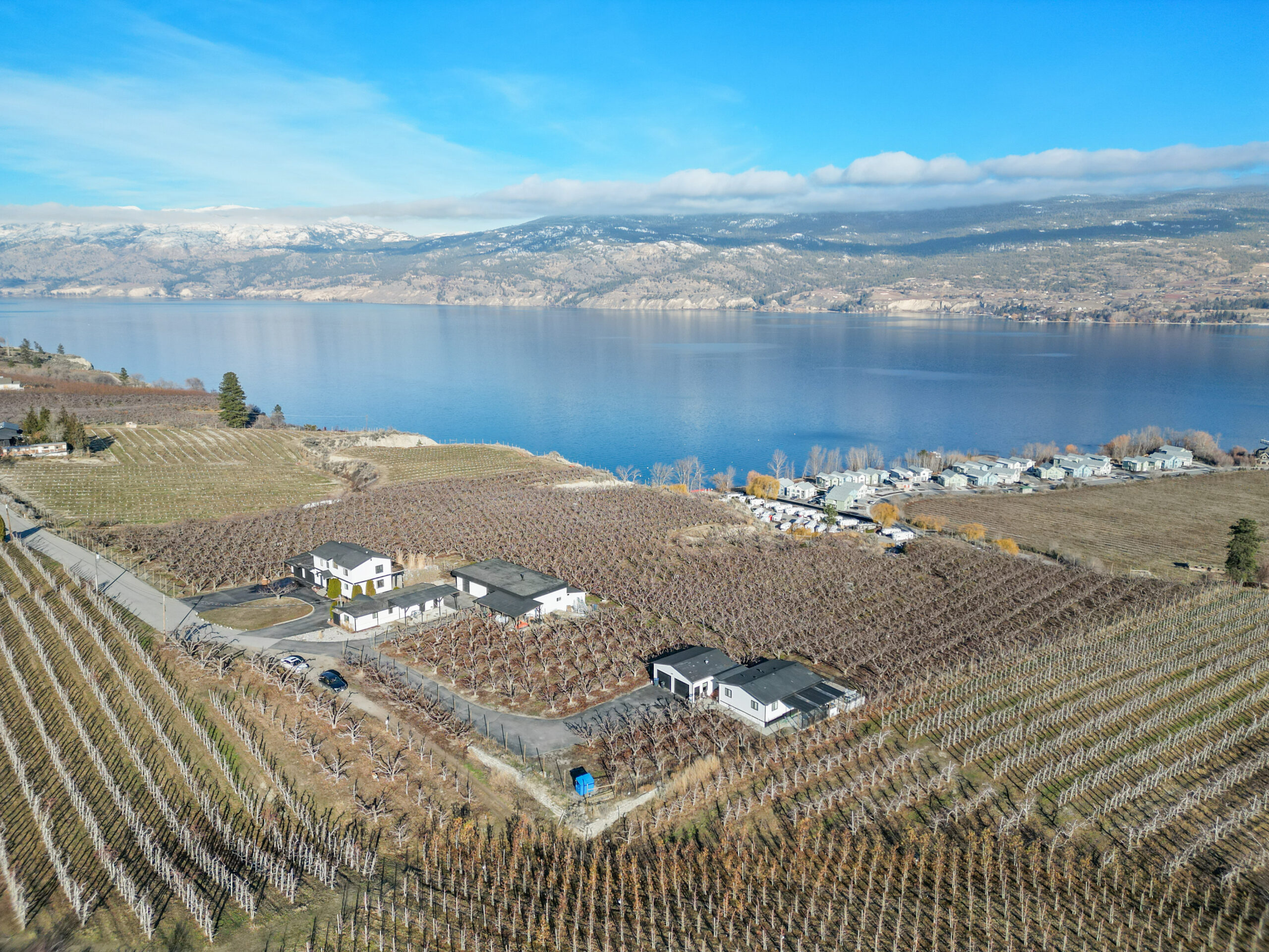 8211 Front Bench Road Summerland V0H 1Z4