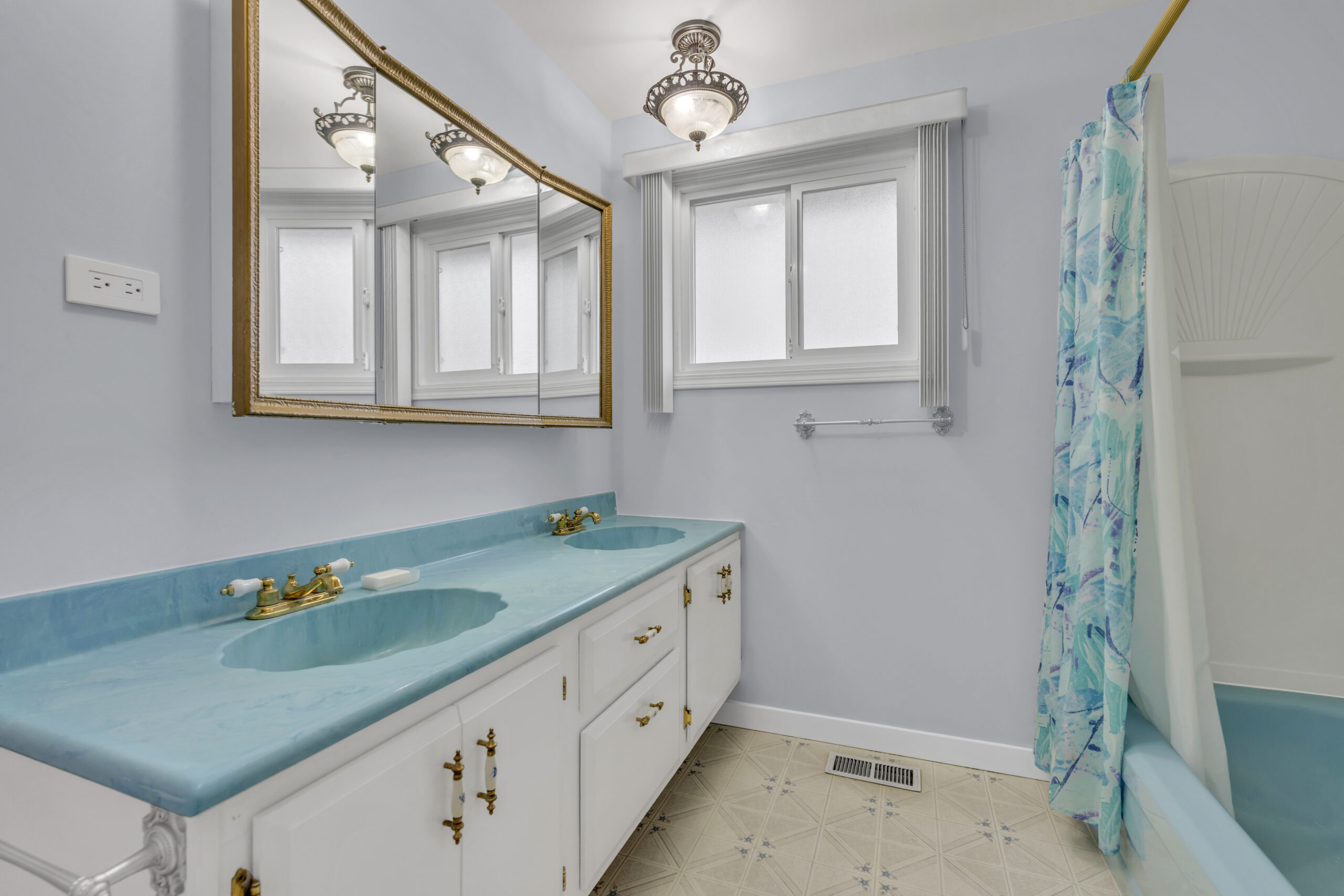 194 Nelson Avenue Penticton V2A 2K9