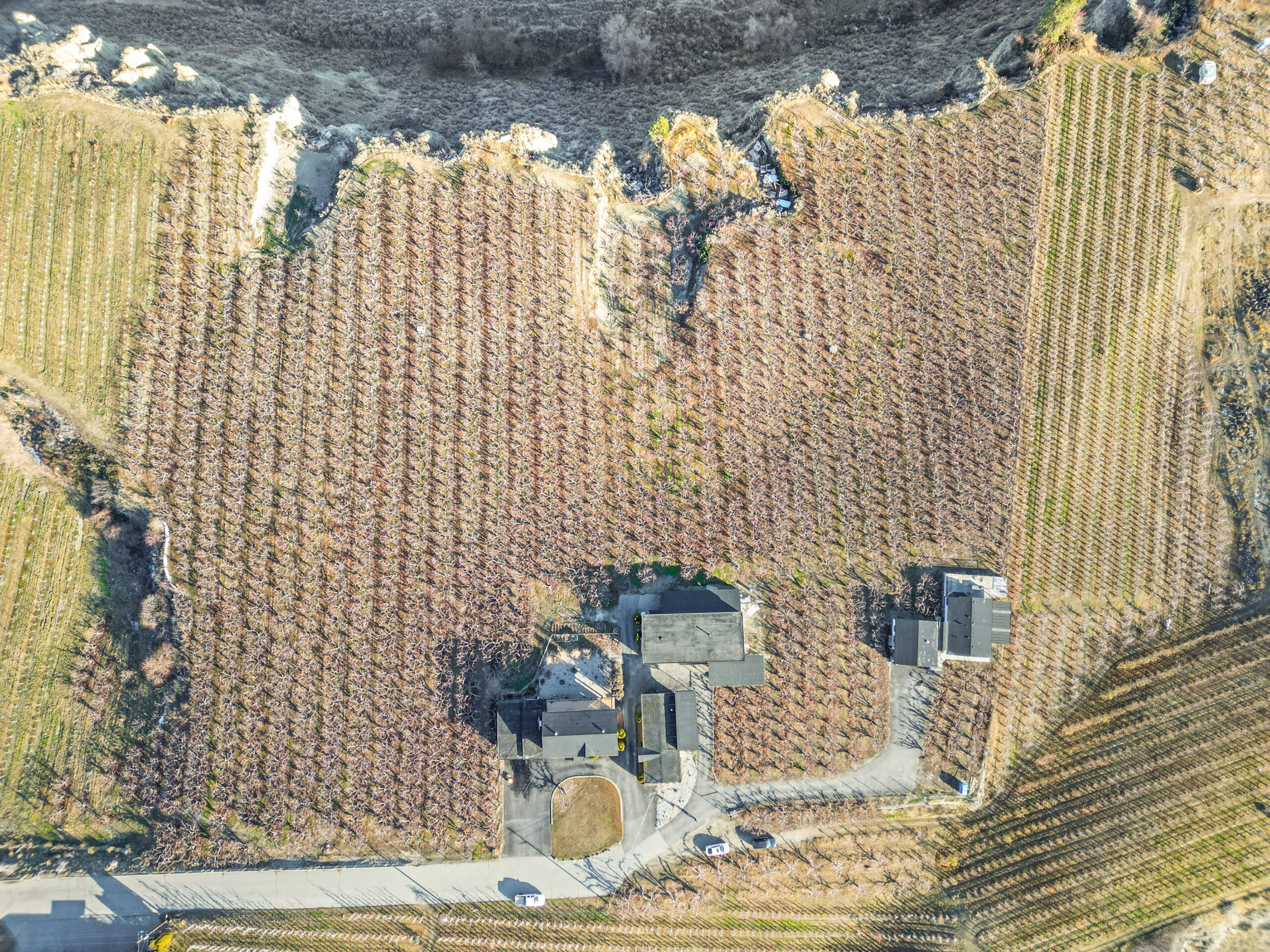 8211 Front Bench Road Summerland V0H 1Z4