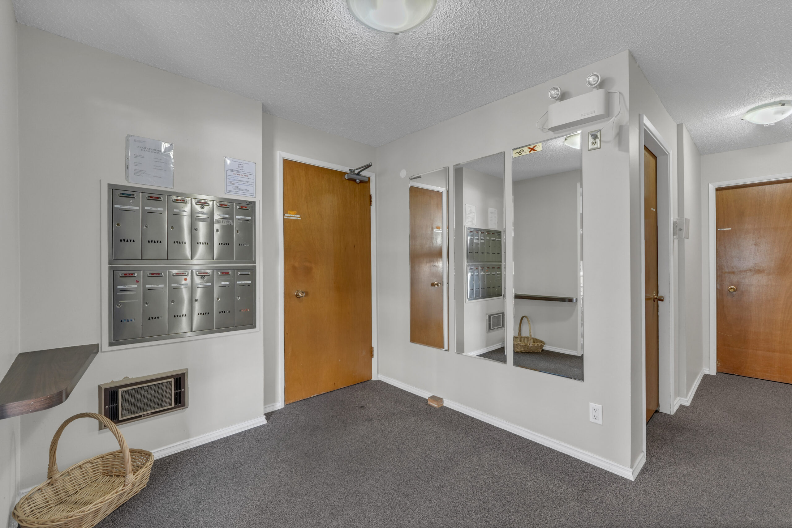 328 Nanaimo Avenue W Penticton V2A 1N7