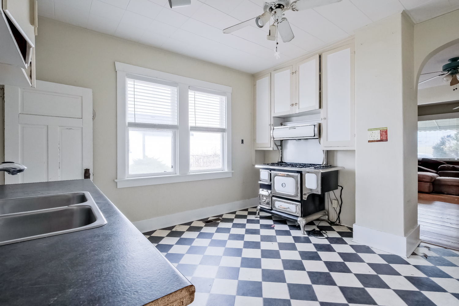 13218 Kelly Avenue Summerland V0H 1Z0
