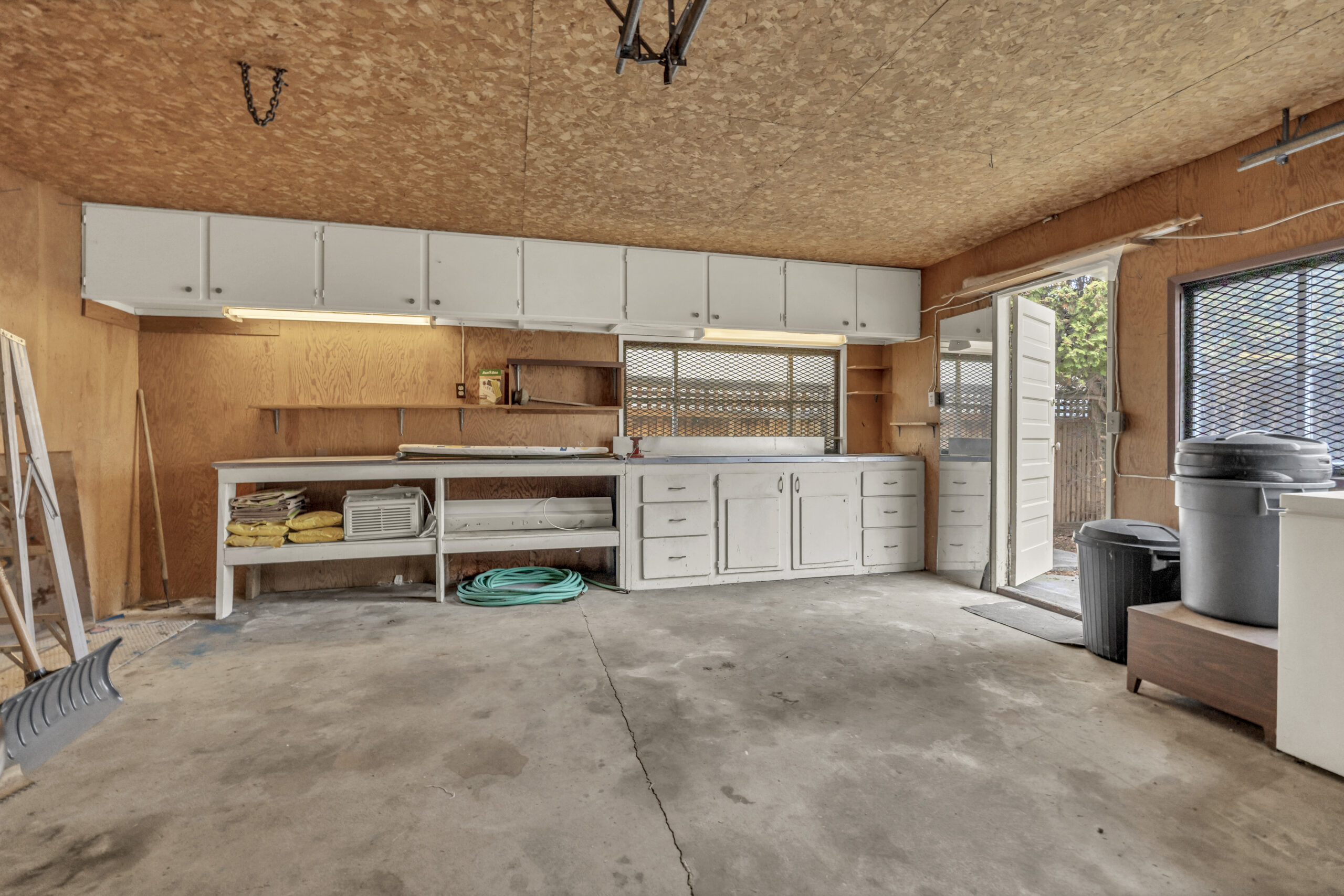 194 Nelson Avenue Penticton V2A 2K9