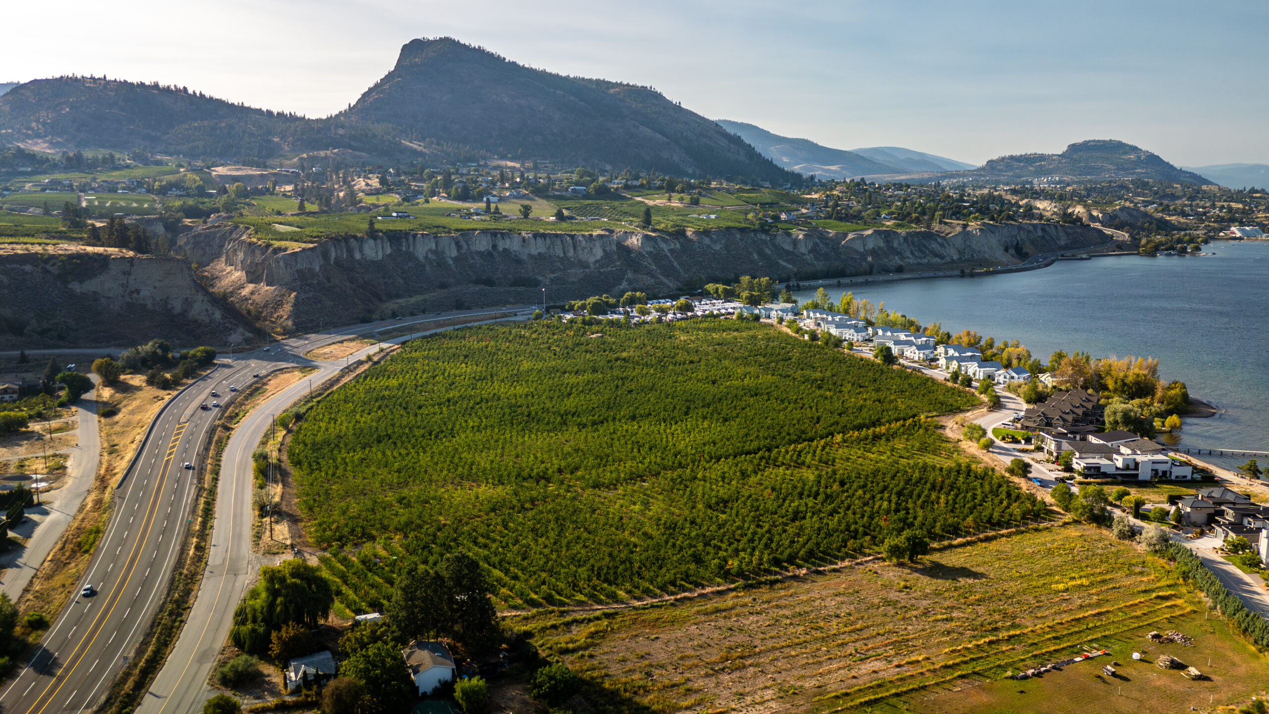 4500 Landry Crescent Summerland V0H 1Z9