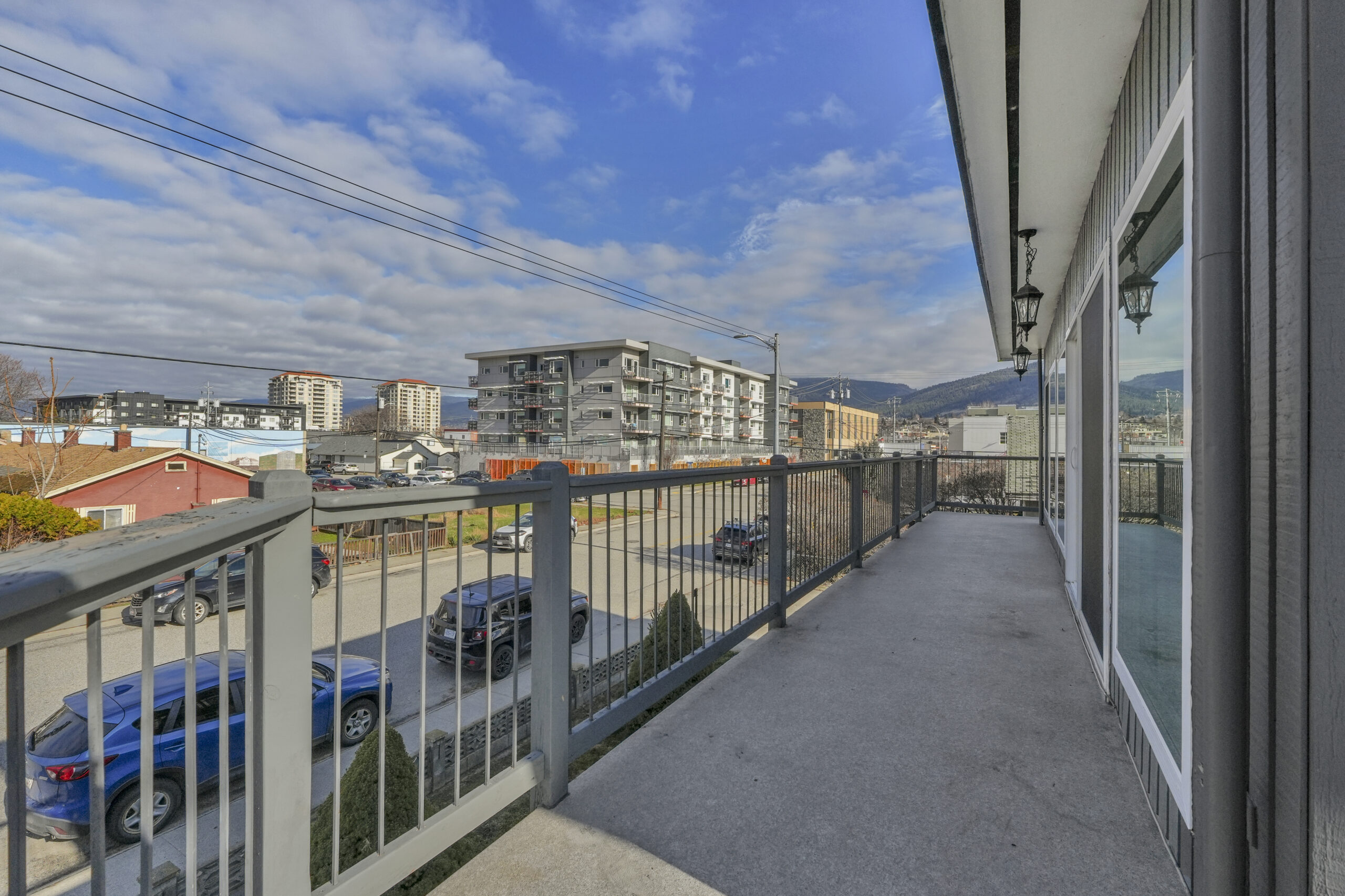 328 Nanaimo Avenue W Penticton V2A 1N7