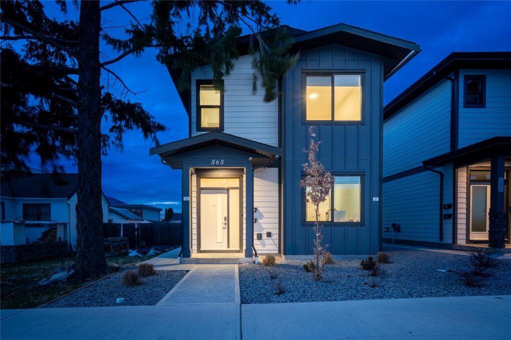 565 Forestbrook Drive Penticton V2A 2E5