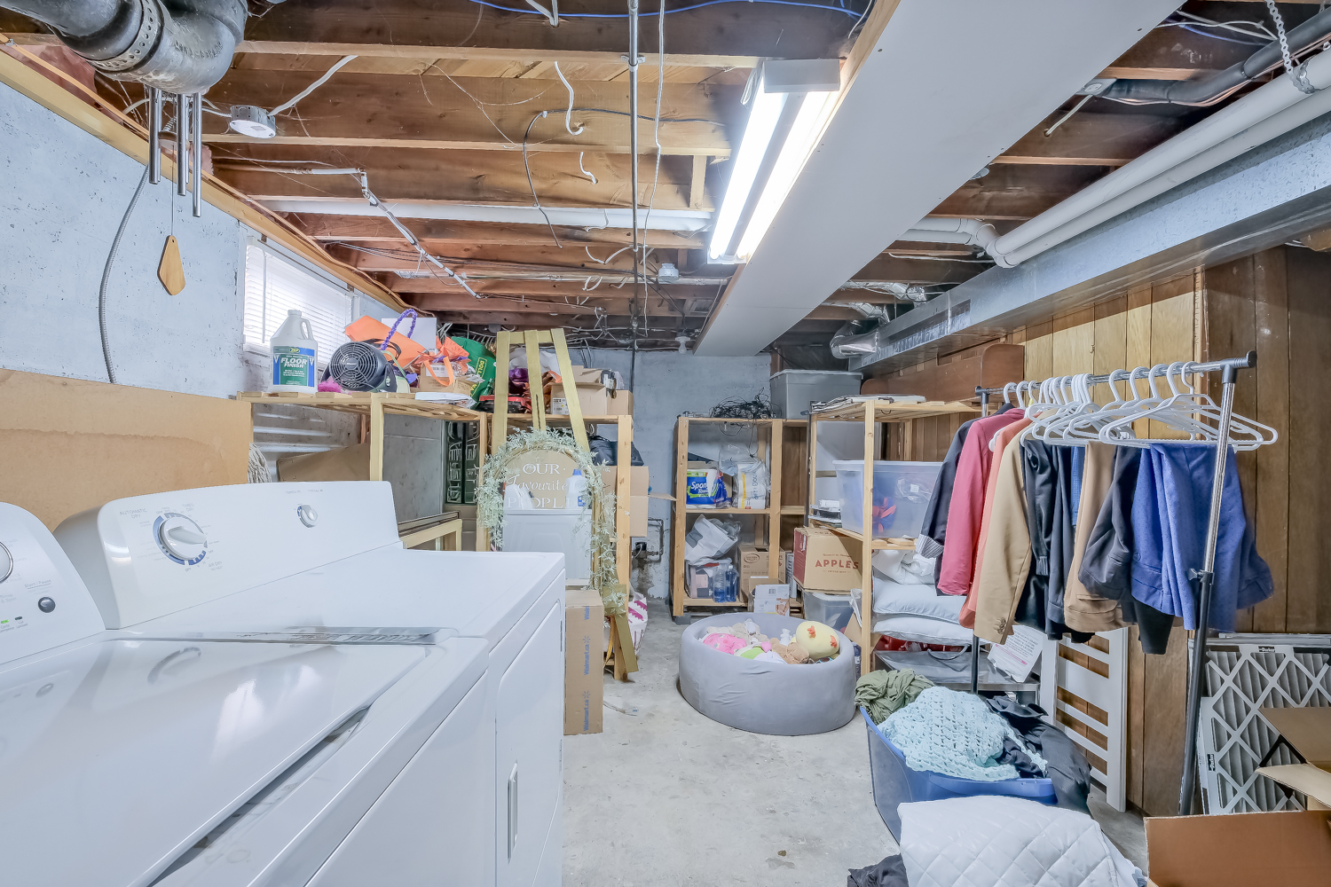 433 Heales Avenue Penticton V2A 1G5