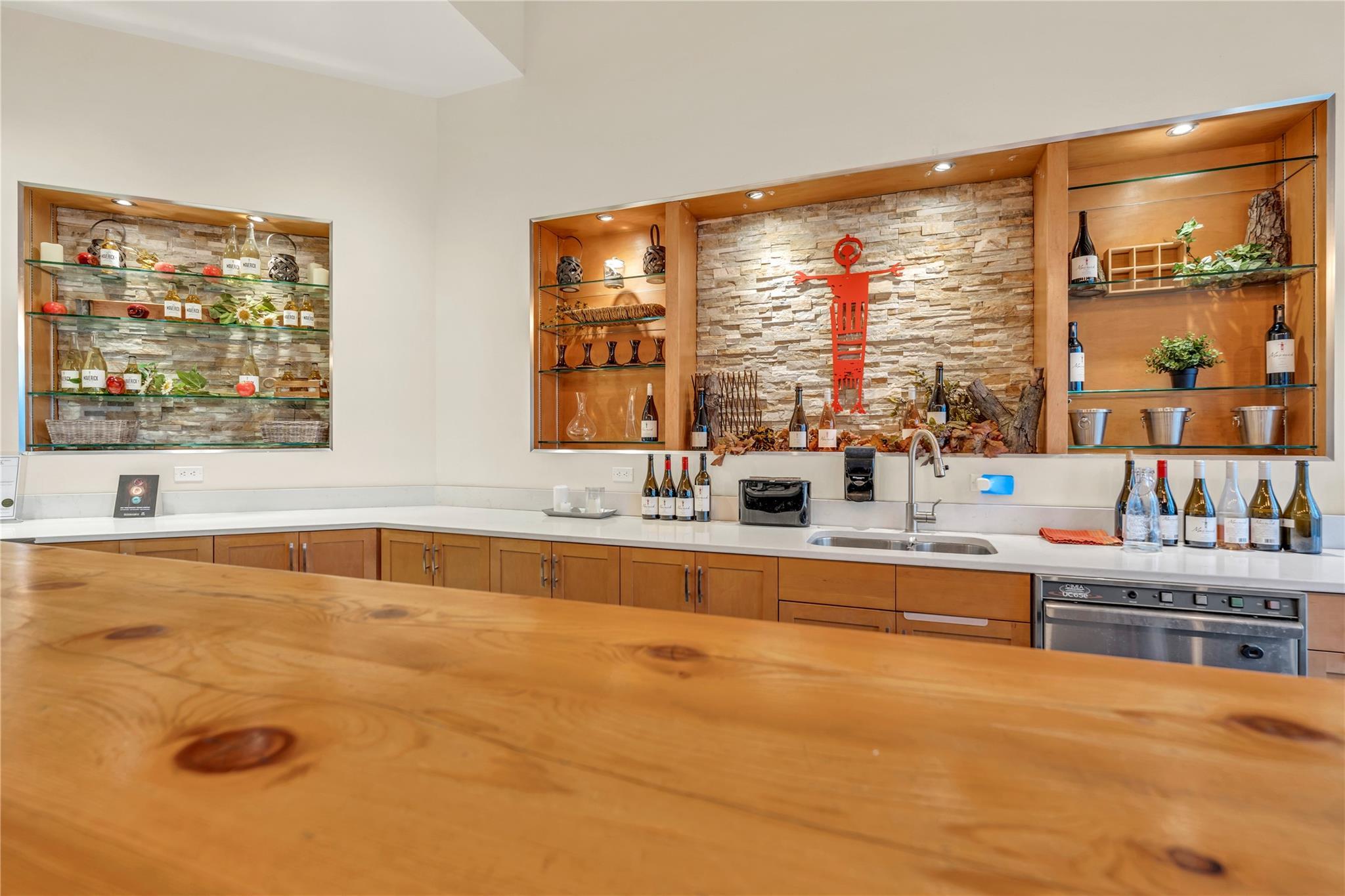 3974 Highway 97 Oliver V0H 1T1