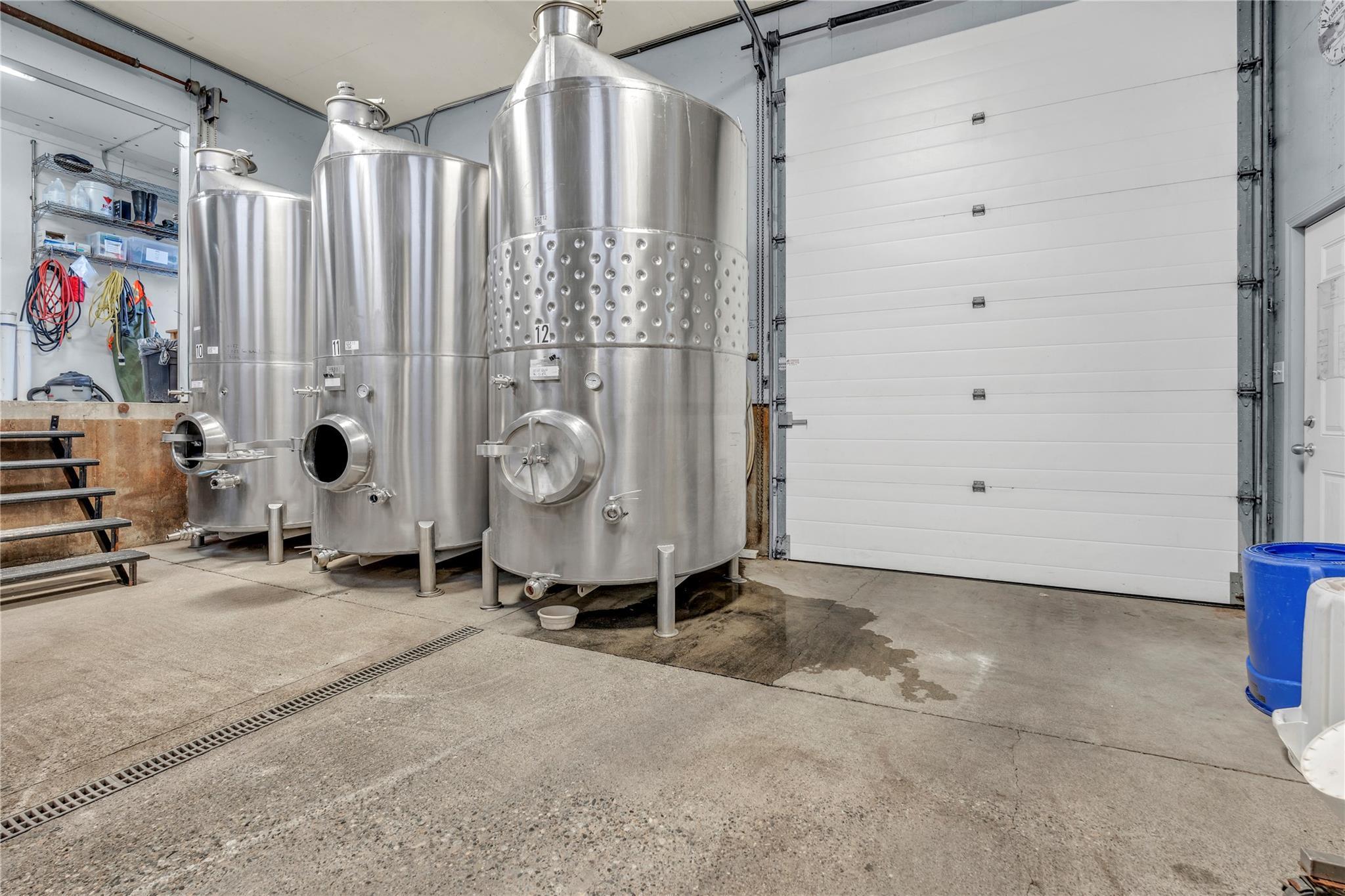 3974 Highway 97 Oliver V0H 1T1