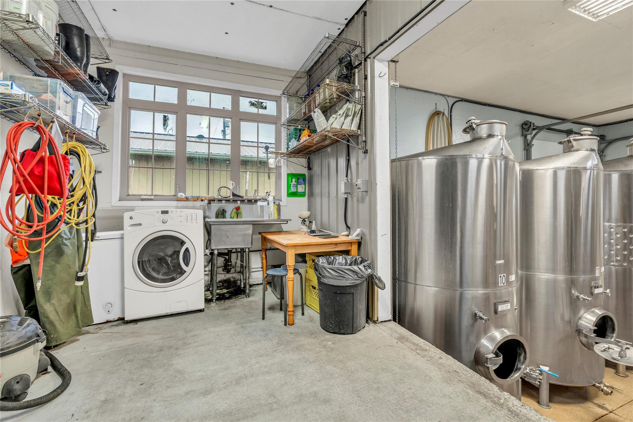 3974 Highway 97 Oliver V0H 1T1