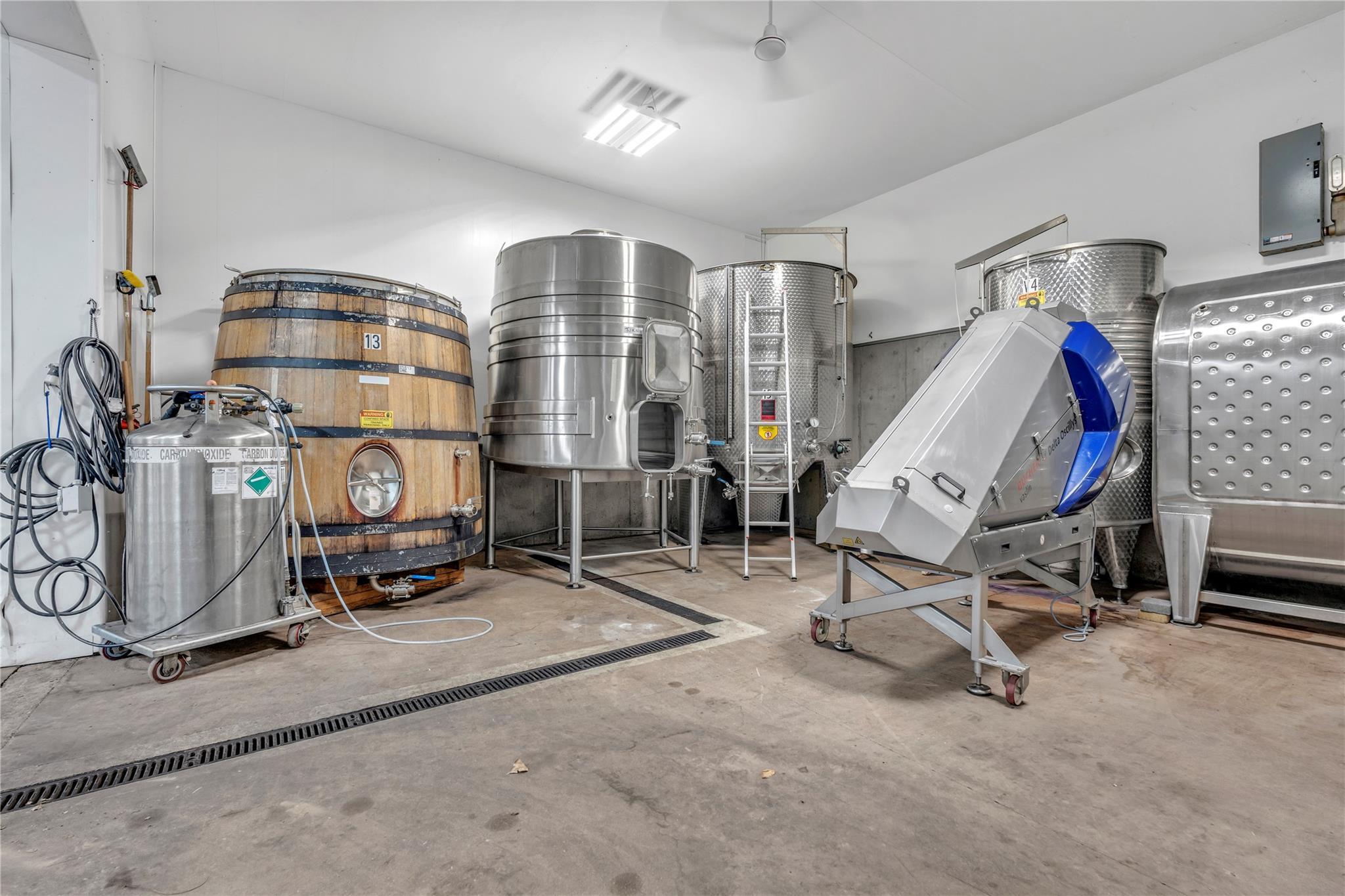 3974 Highway 97 Oliver V0H 1T1