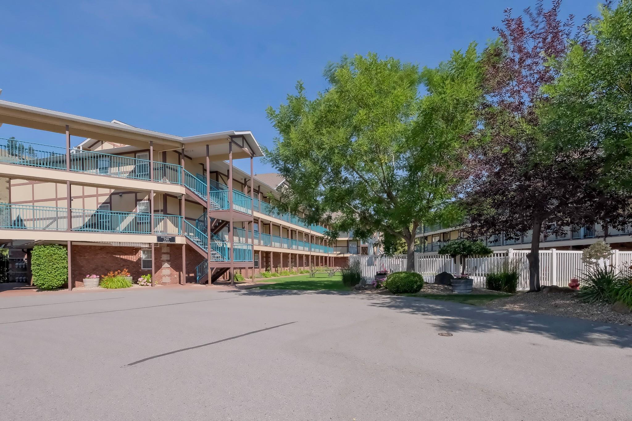 750 Railway Lane 29 Okanagan Falls V0H 1R4