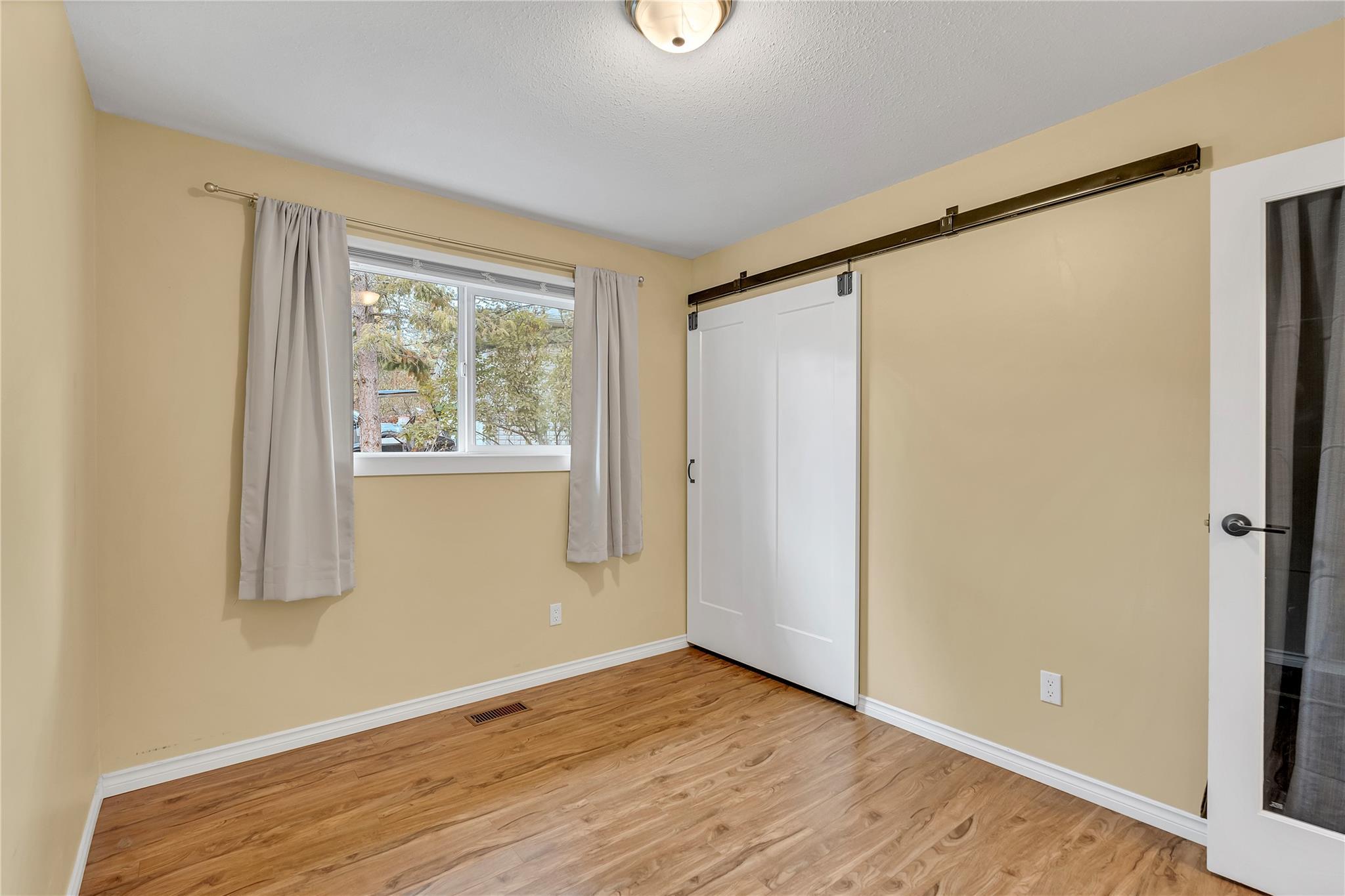 104 Sand Drive Kaleden V0H 1K0