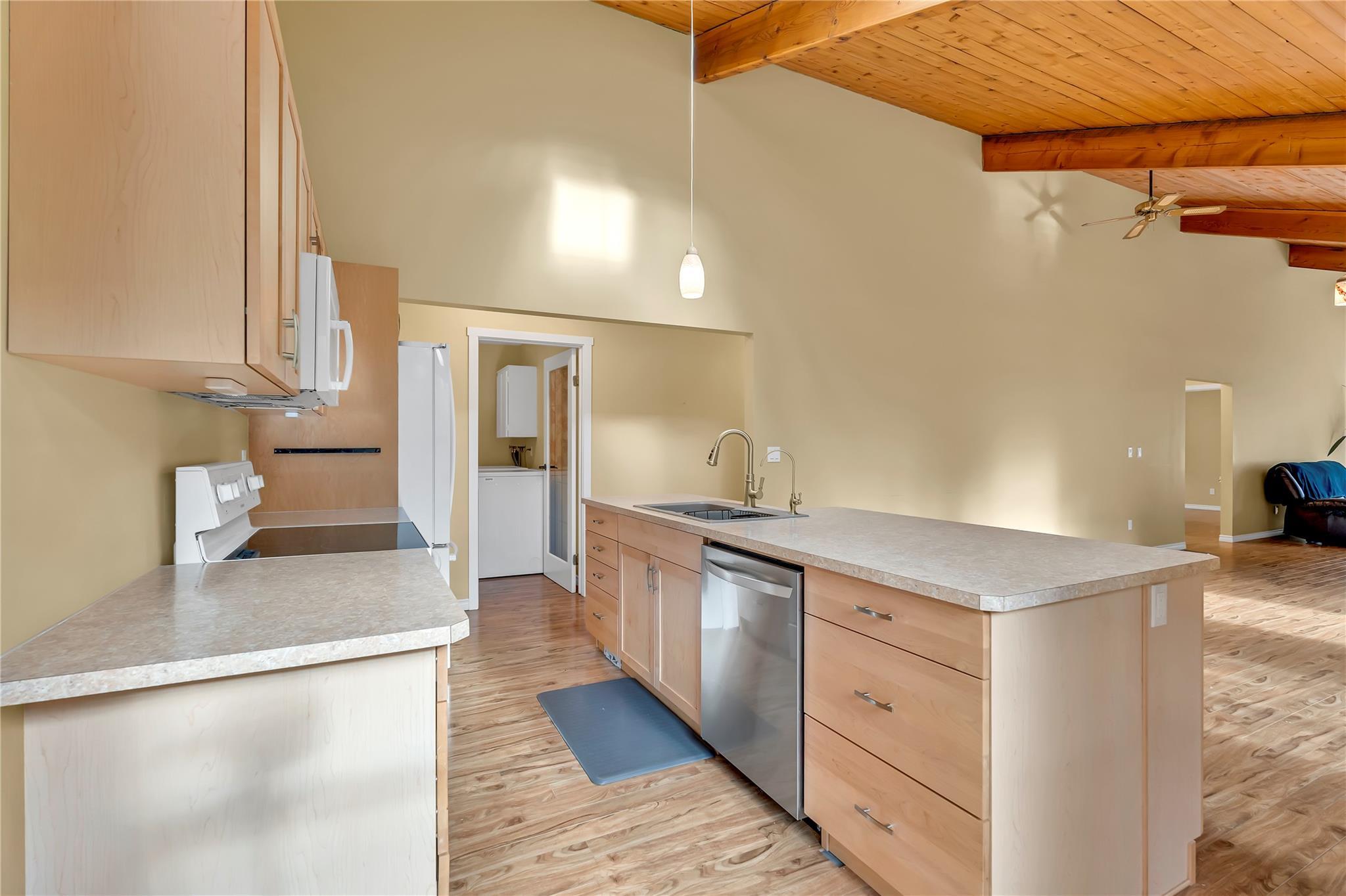 104 Sand Drive Kaleden V0H 1K0