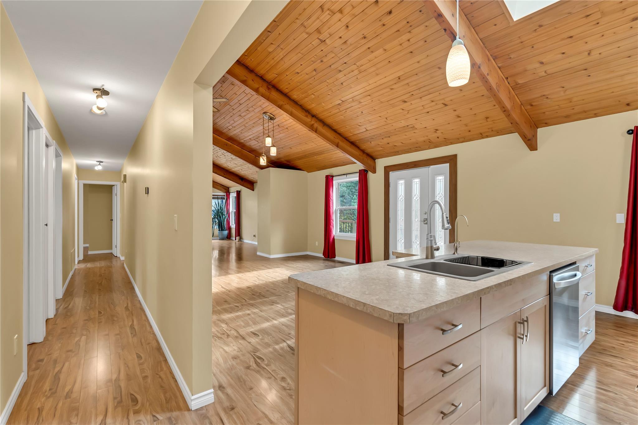 104 Sand Drive Kaleden V0H 1K0