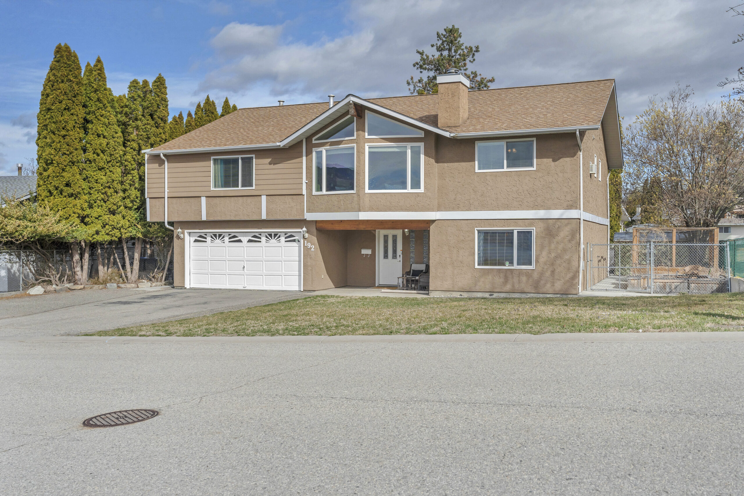 192 Dartmouth Place Penticton V2A 7S4