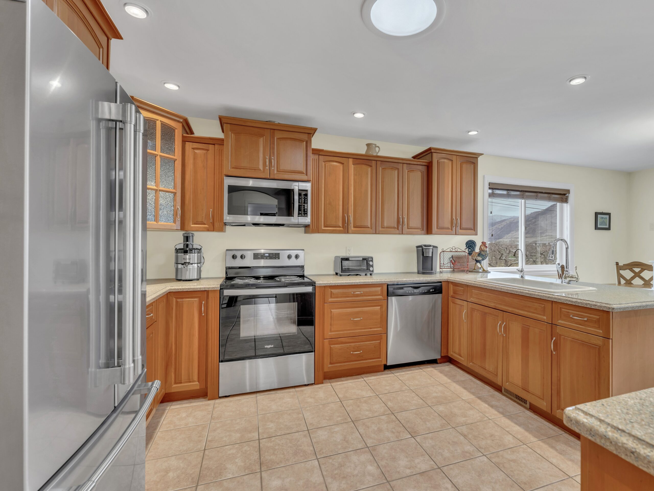 2120 Ritchie Drive Cawston V0X 1C2