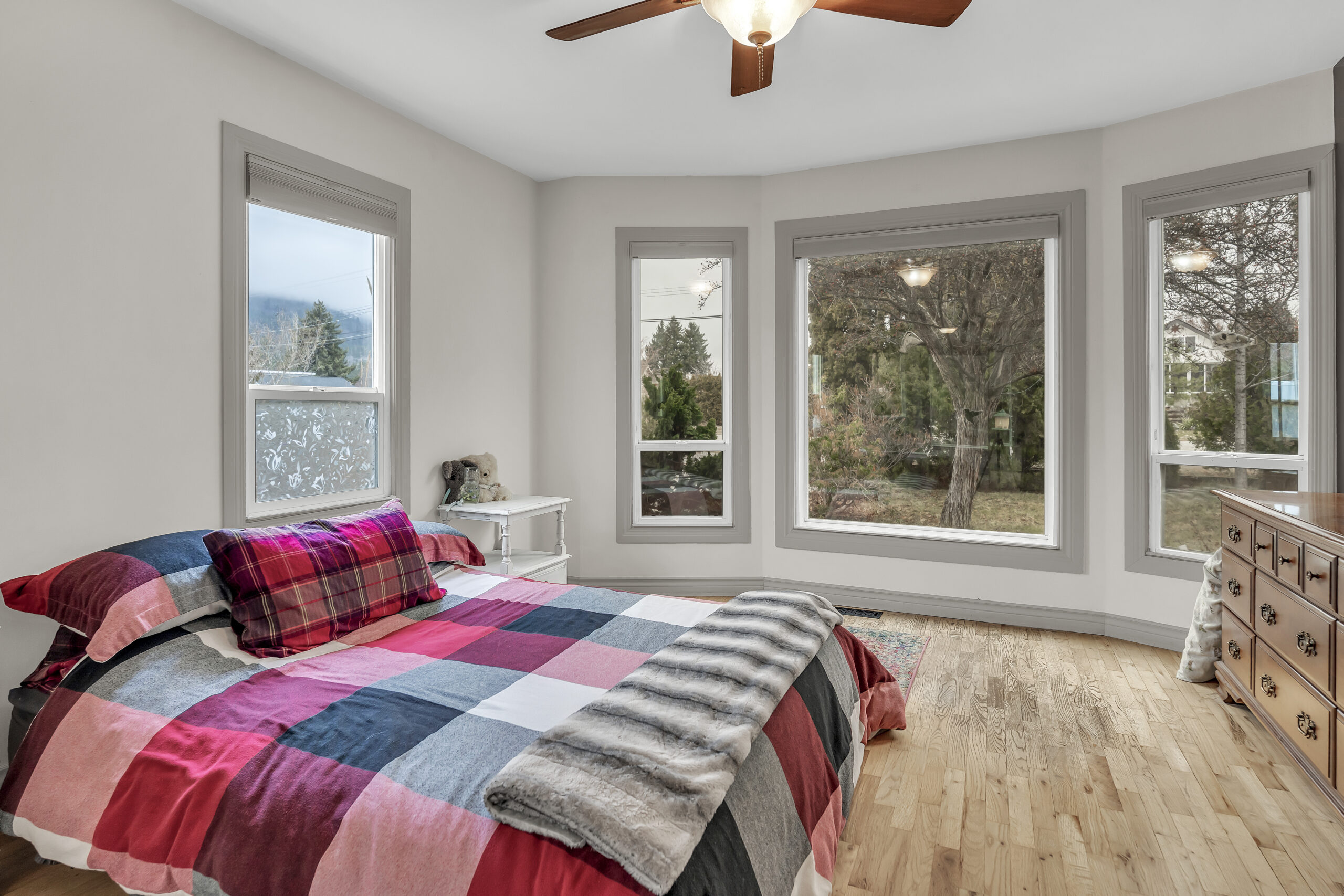 10919 Acland Street Summerland V0H 1Z0