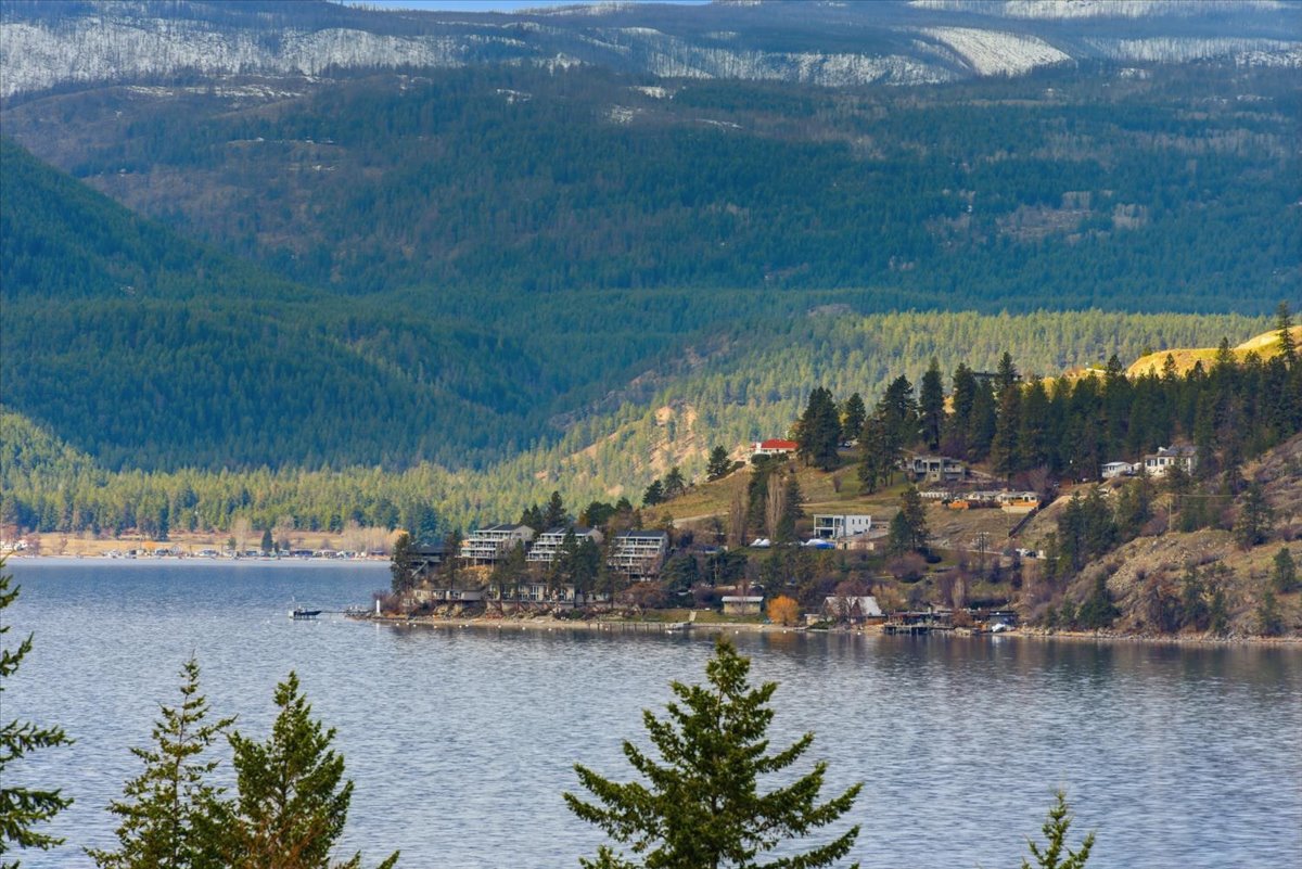 8354 Okanagan Landing Road Vernon V1H 1J5