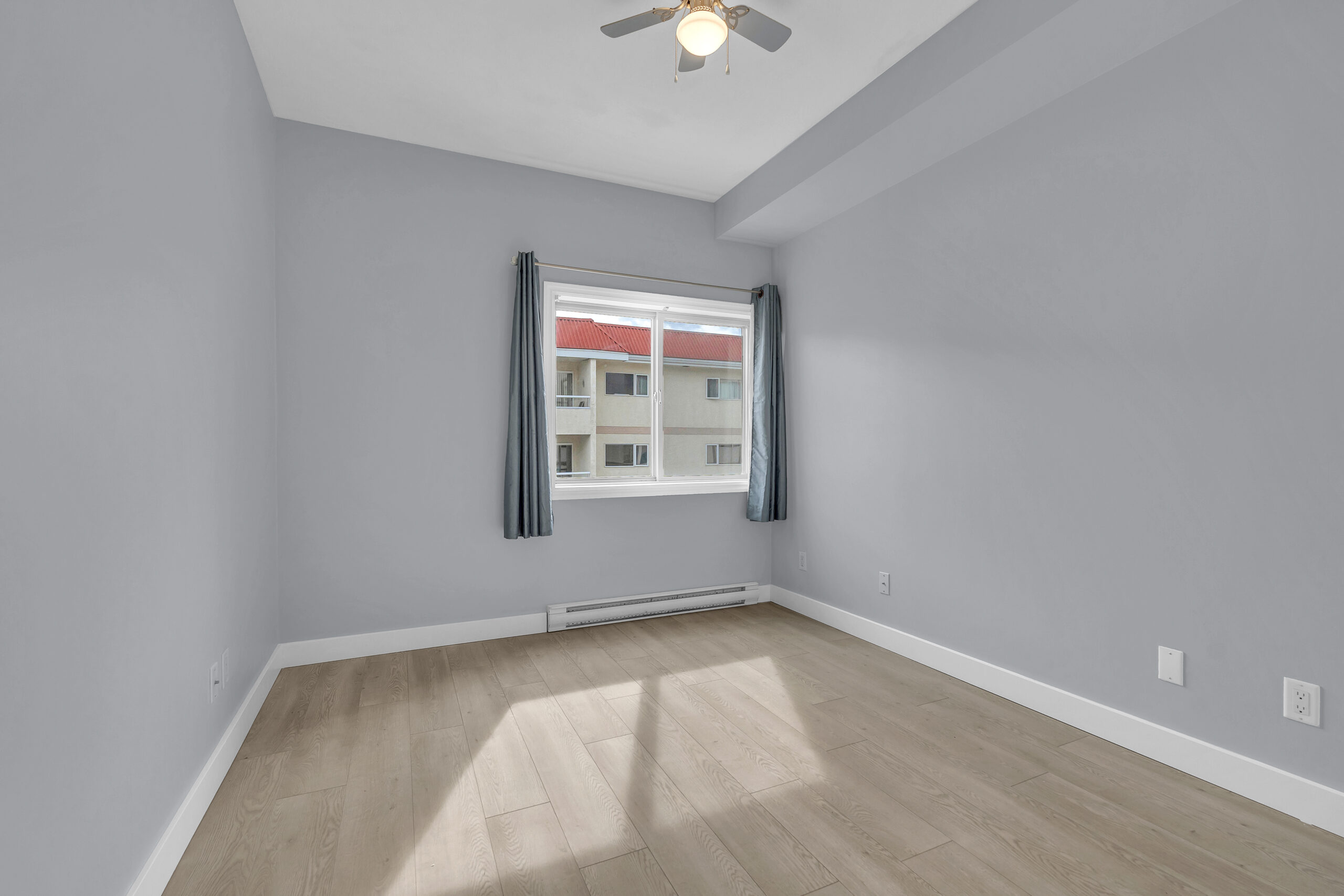 196 Wade Avenue W 306 Penticton V2A 1T6