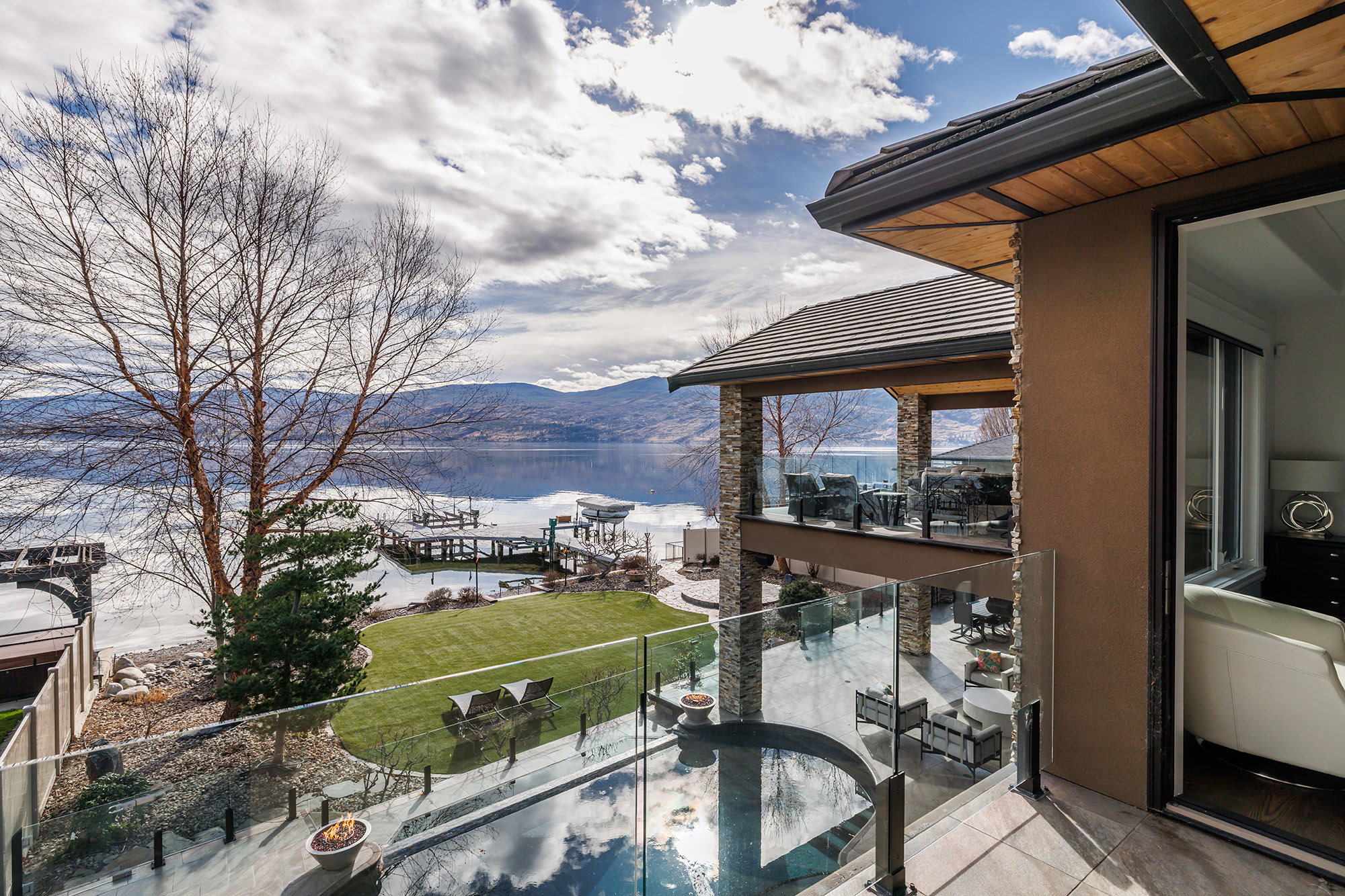 4165 Gellatly Road West Kelowna V4T 2K2