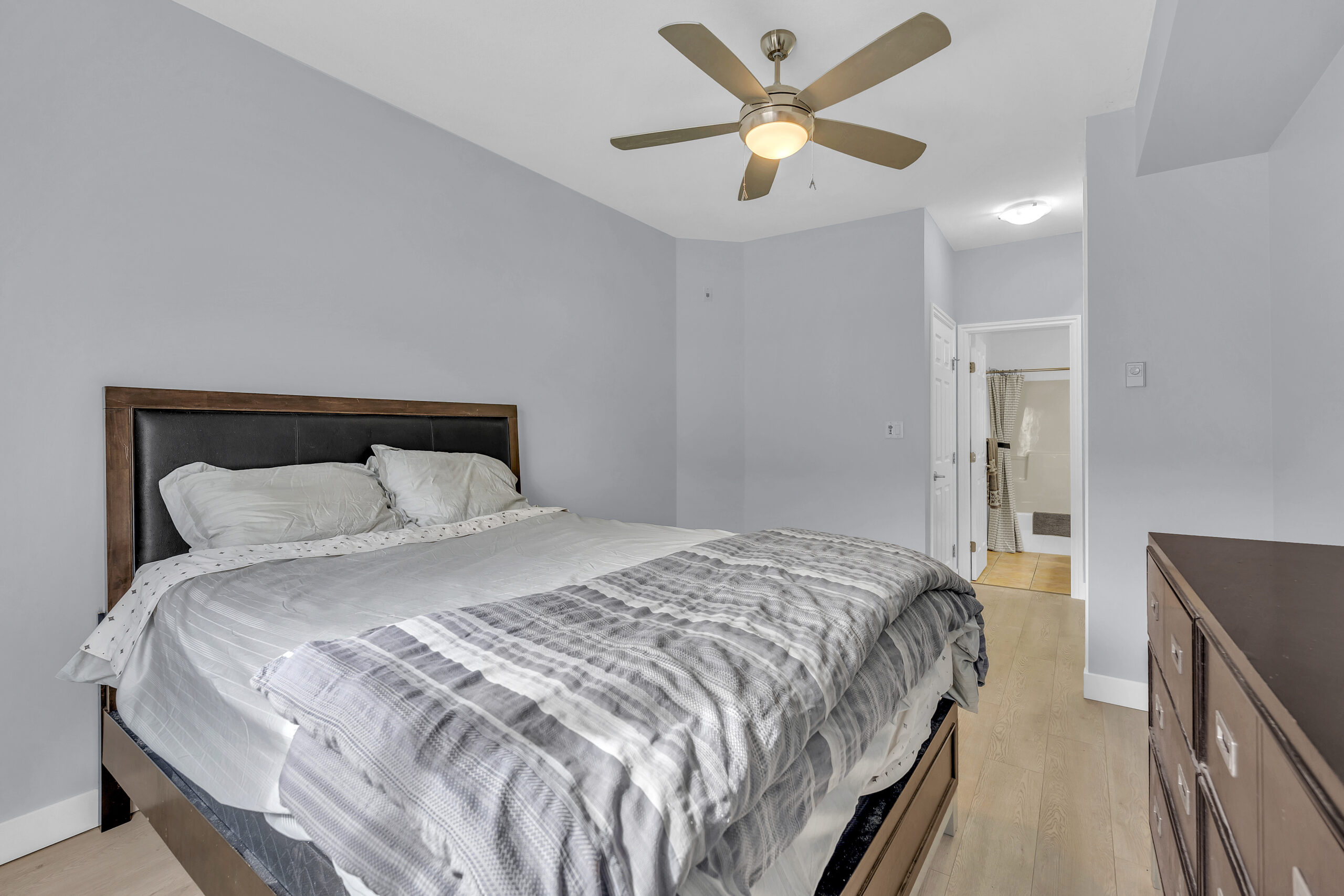 196 Wade Avenue W 306 Penticton V2A 1T6