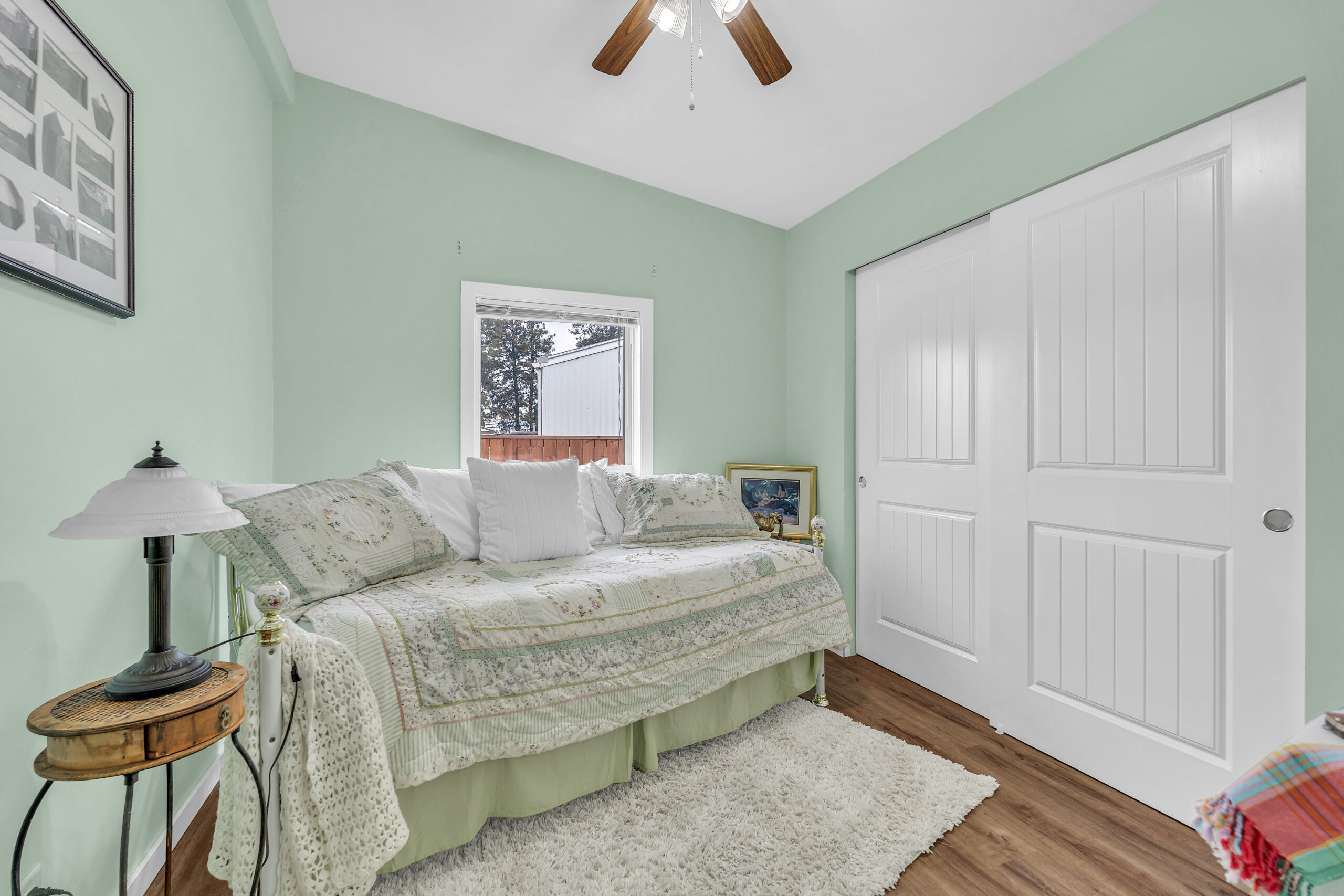 98 Okanagan Avenue E 43 Penticton V2A 3J5