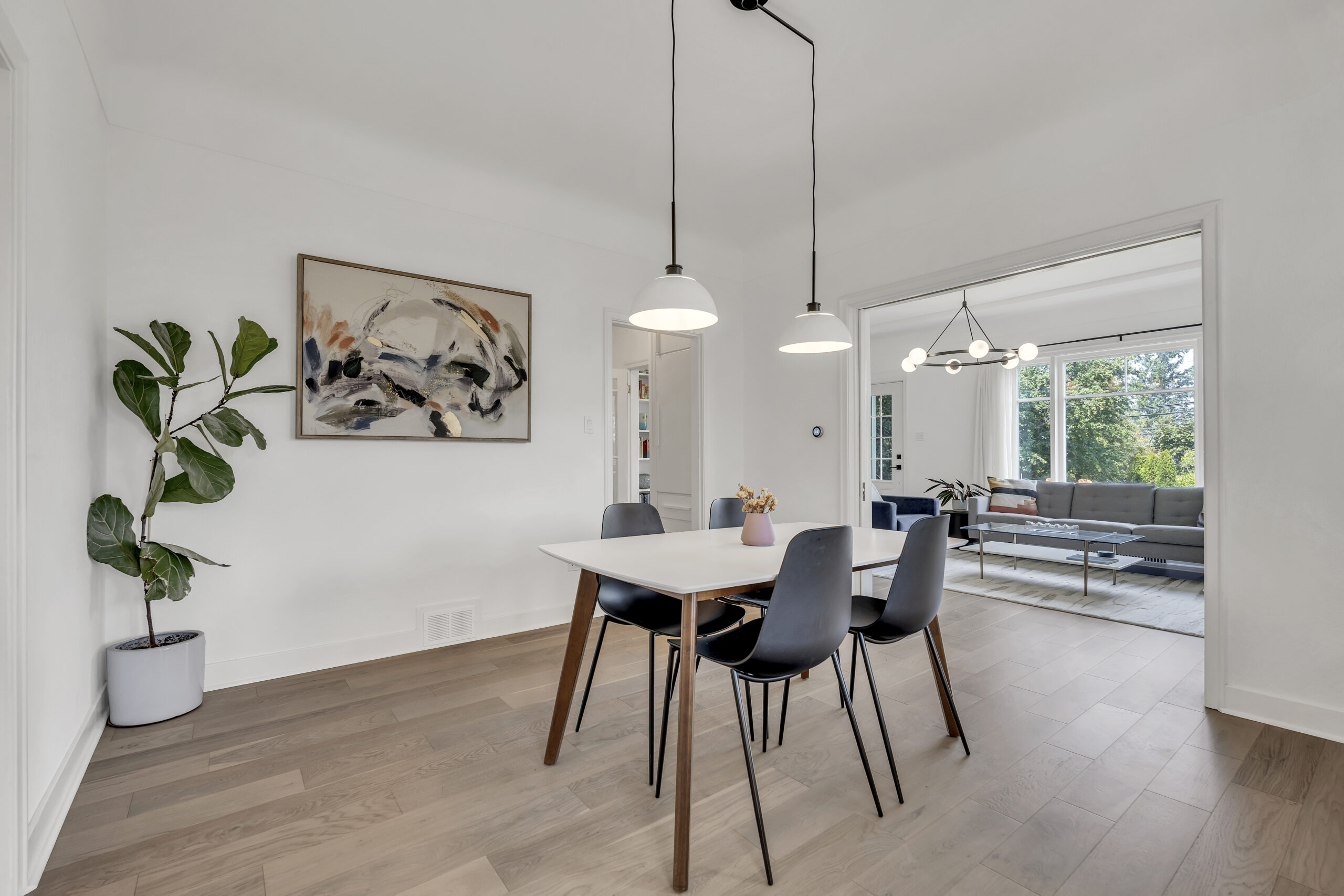12432 Victoria Road S Summerland V0H 1Z0