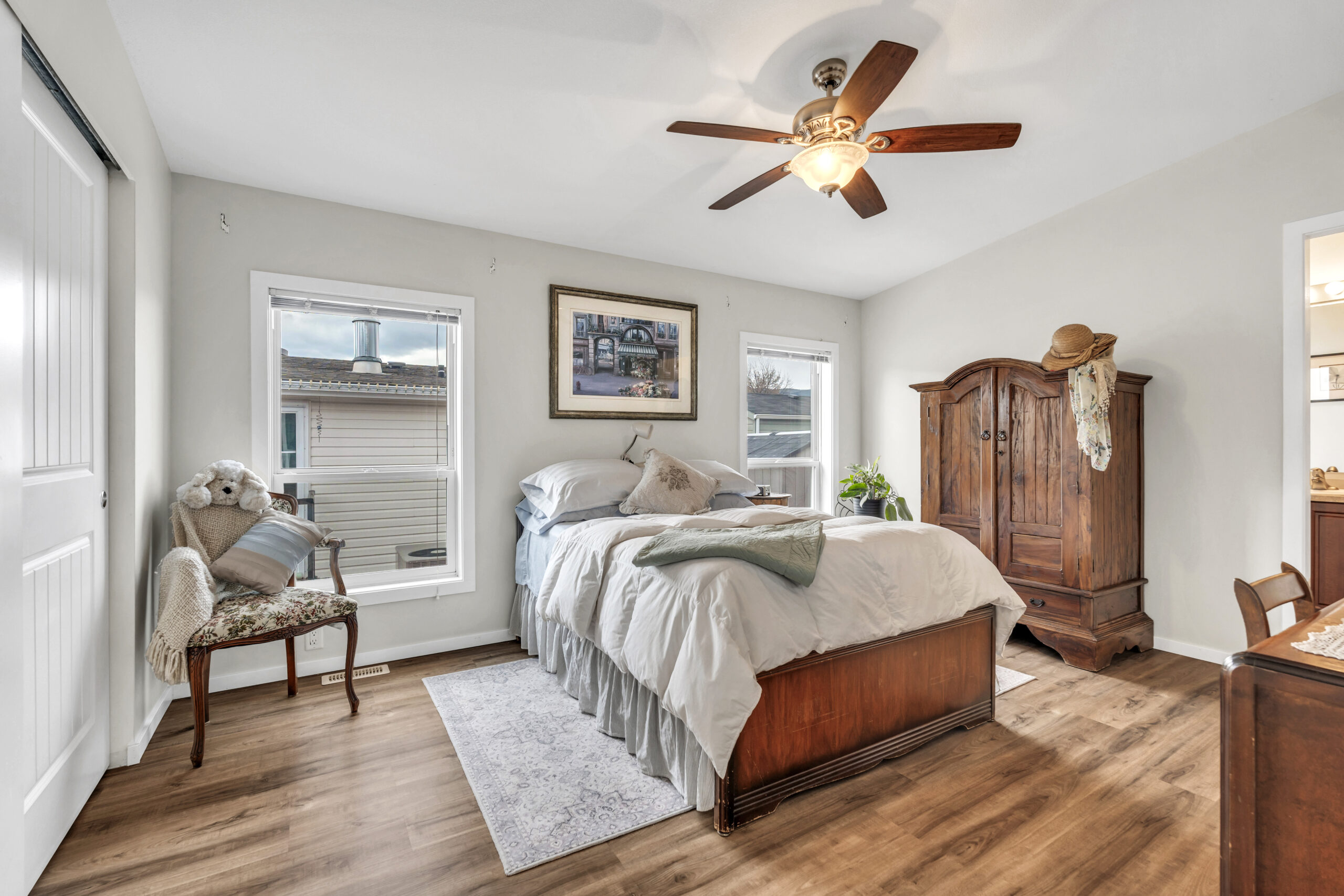 98 Okanagan Avenue E 43 Penticton V2A 3J5