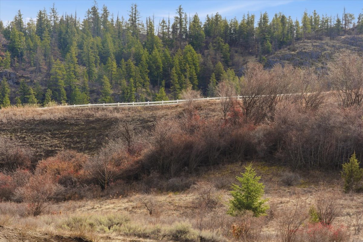 8354 Okanagan Landing Road Vernon V1H 1J5