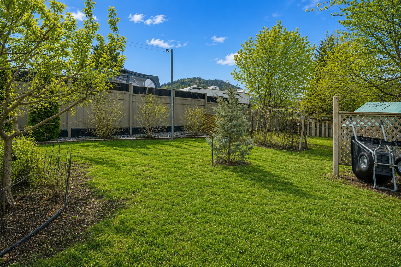 10919 Acland Street Summerland V0H 1Z0