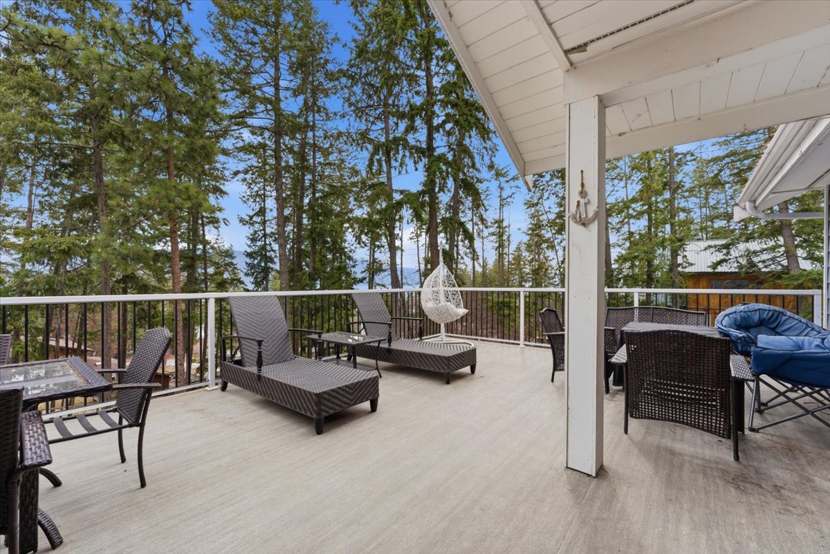 309 Killarney Way Vernon V1H 2C5