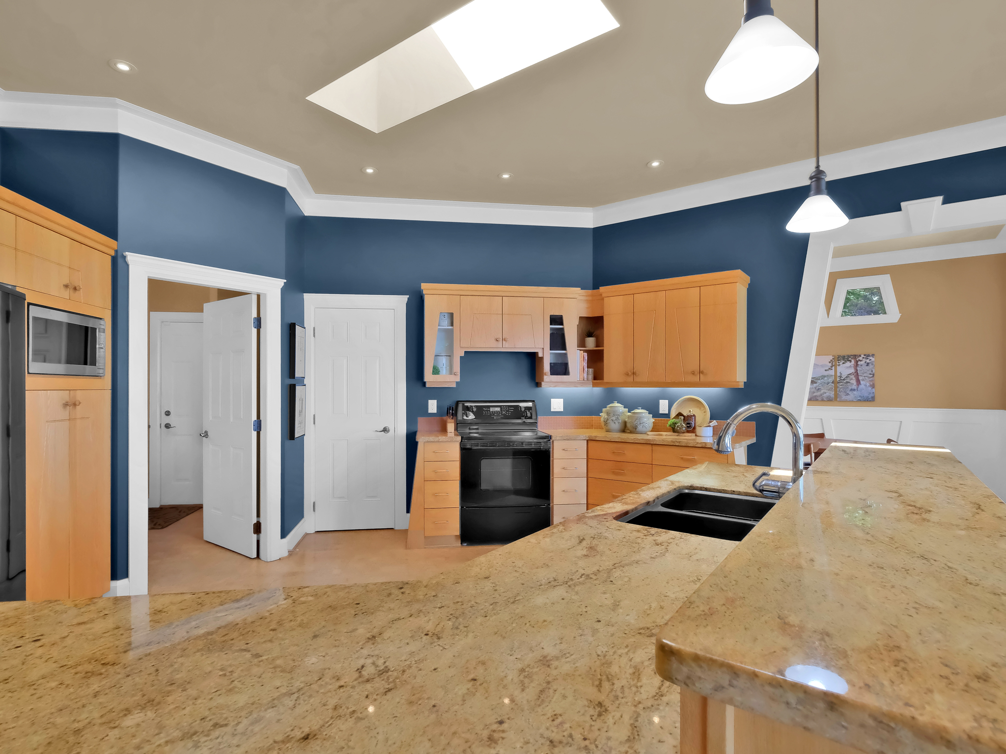 156 Vancouver Place Penticton V2A 1A7