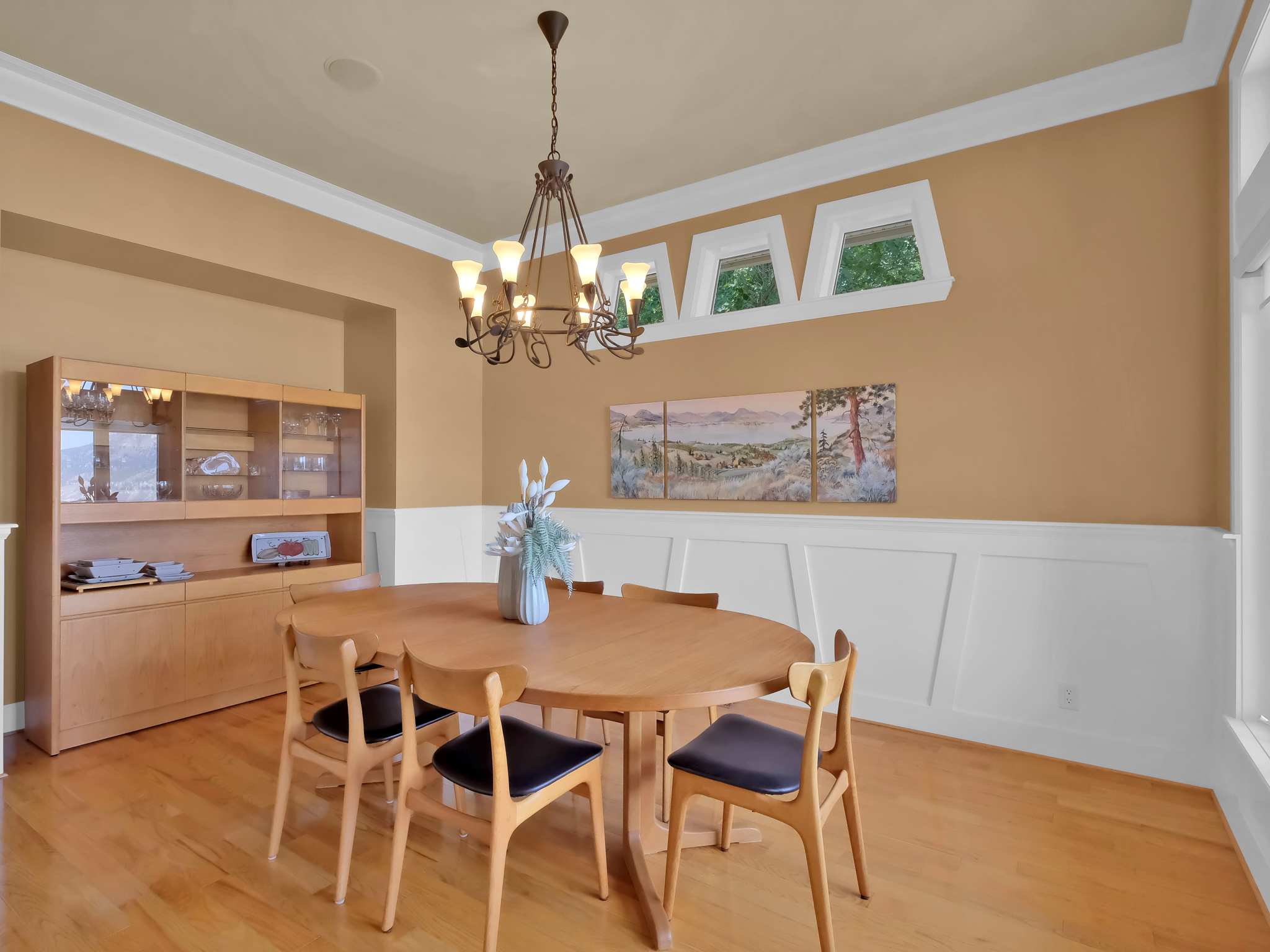 156 Vancouver Place Penticton V2A 1A7