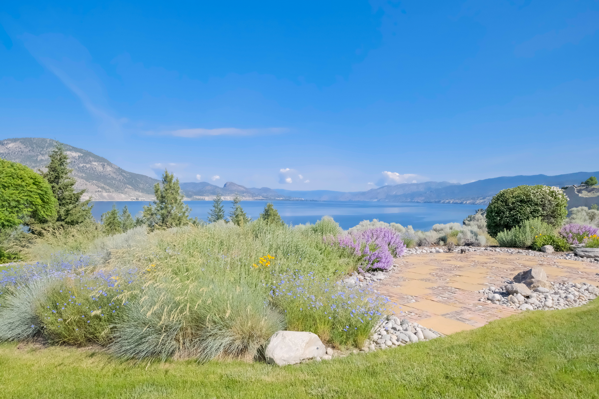 156 Vancouver Place Penticton V2A 1A7