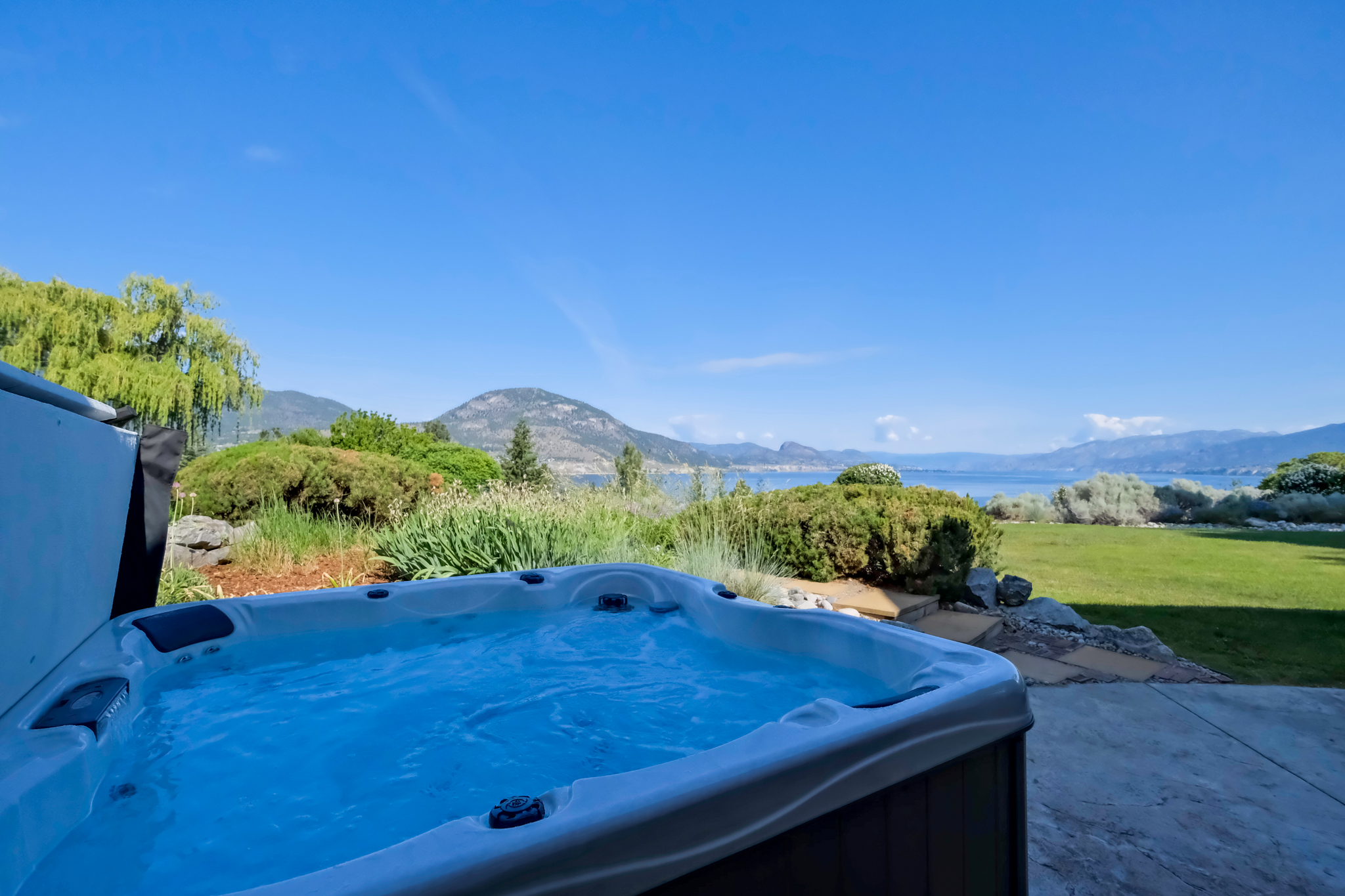 156 Vancouver Place Penticton V2A 1A7