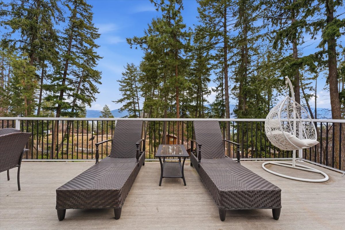 309 Killarney Way Vernon V1H 2C5
