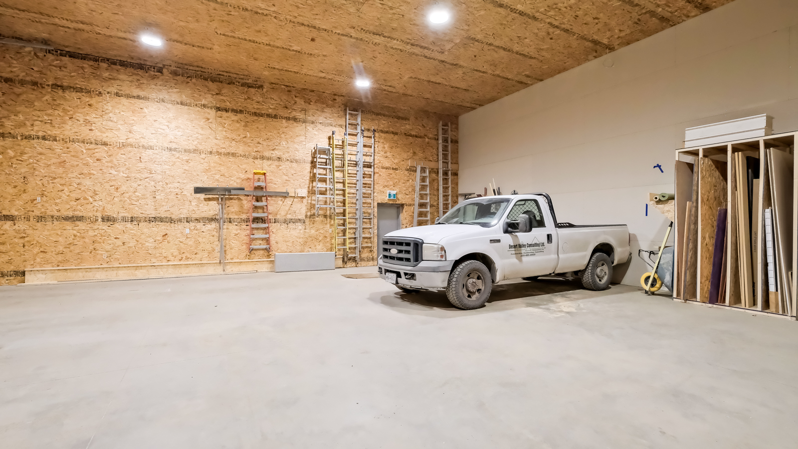 5966 Sawmill Road Oliver