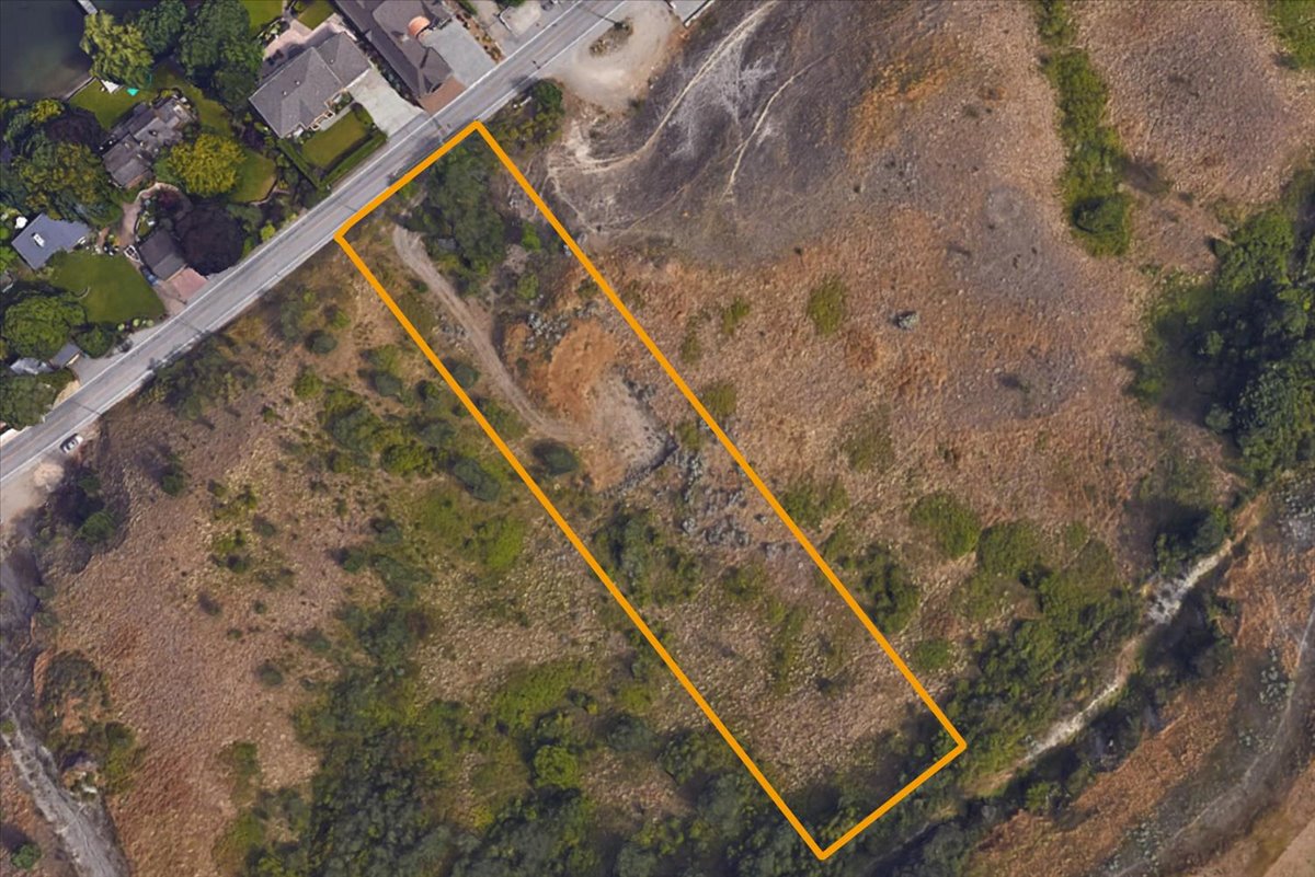 8354 Okanagan Landing Road Vernon V1H 1J5