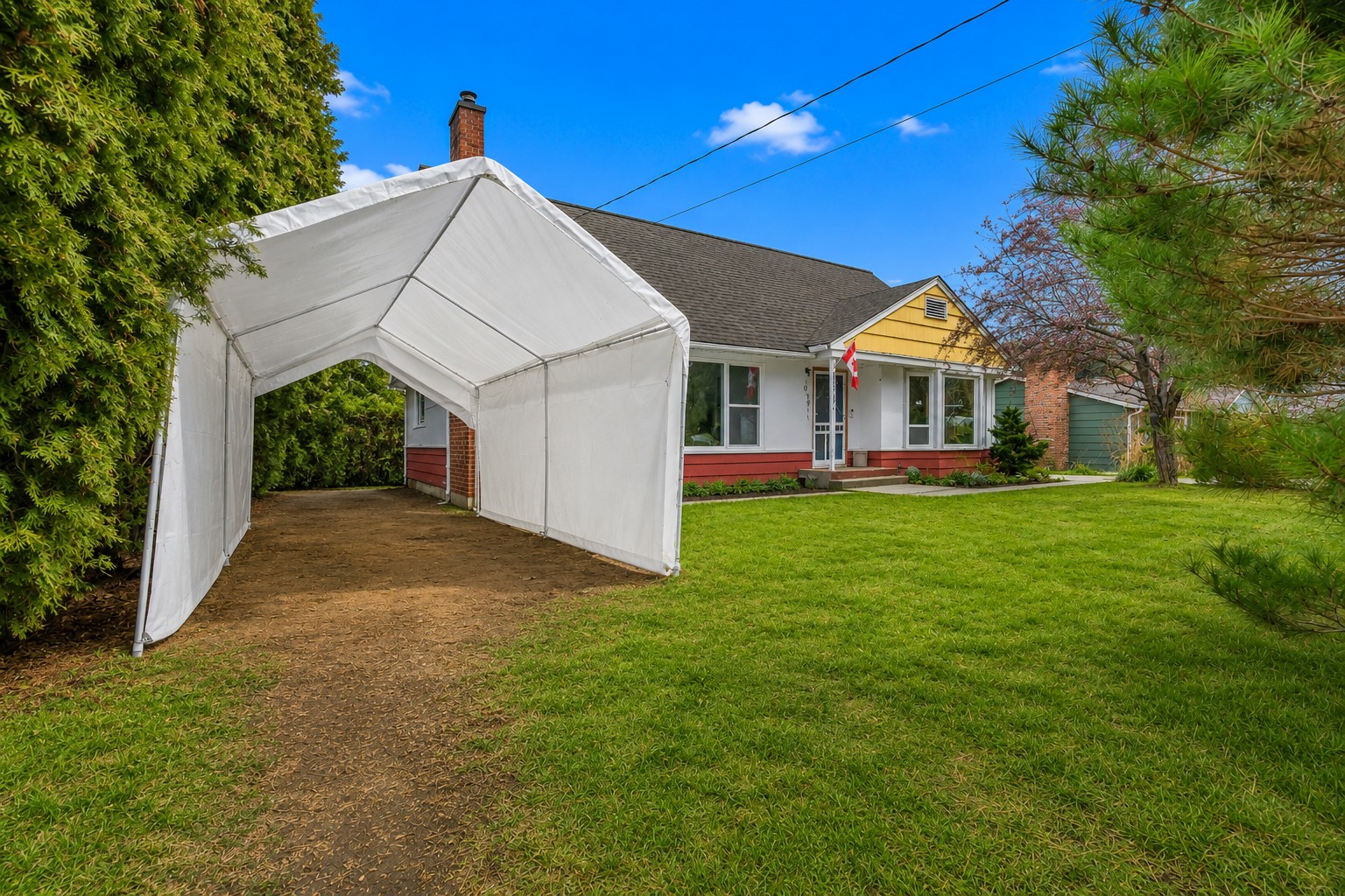 10919 Acland Street Summerland V0H 1Z0