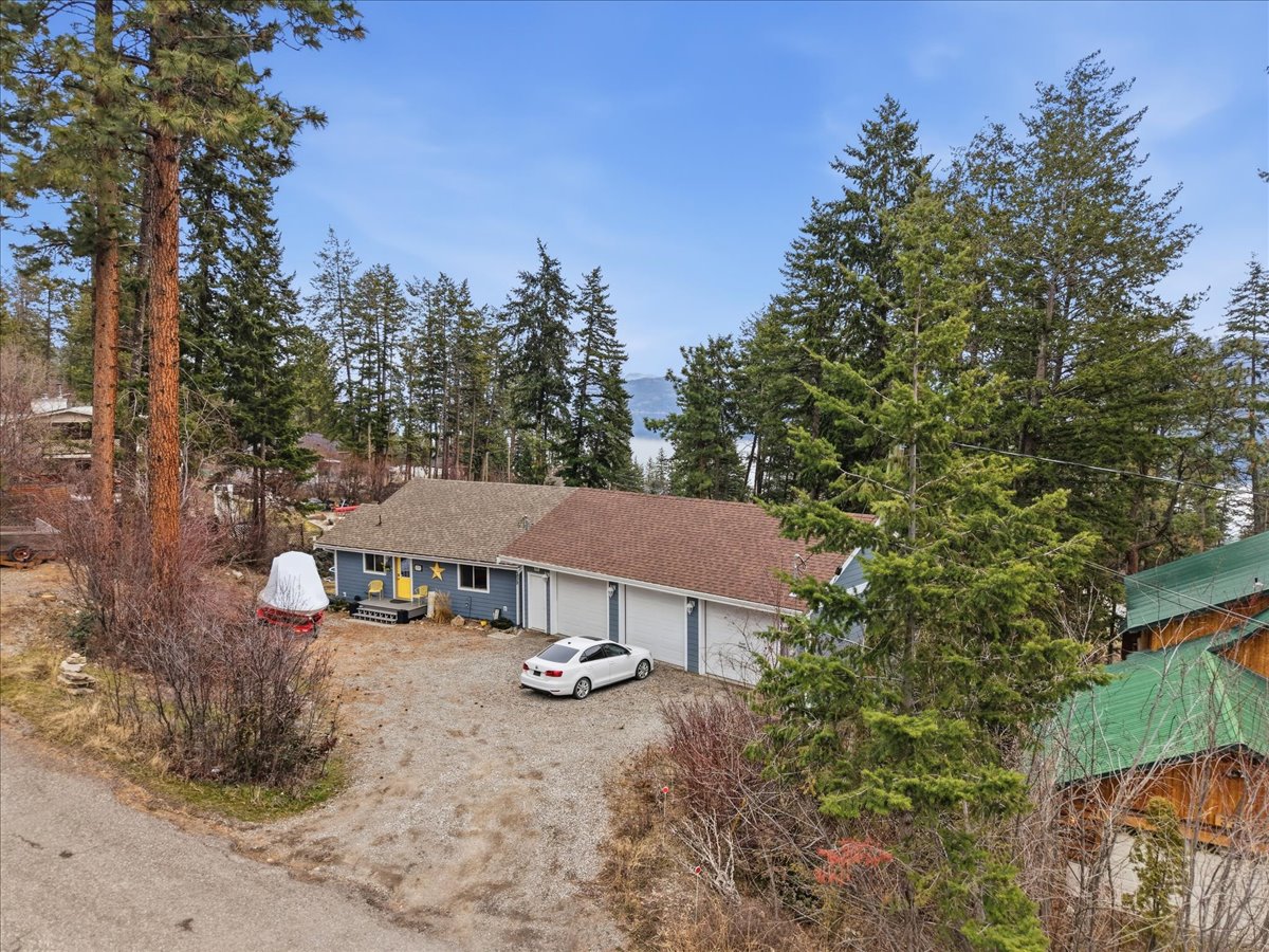309 Killarney Way Vernon V1H 2C5