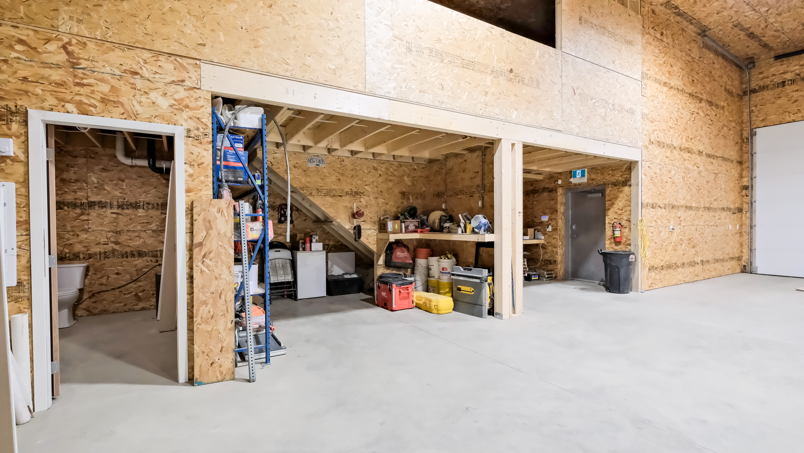 5966 Sawmill Road Oliver