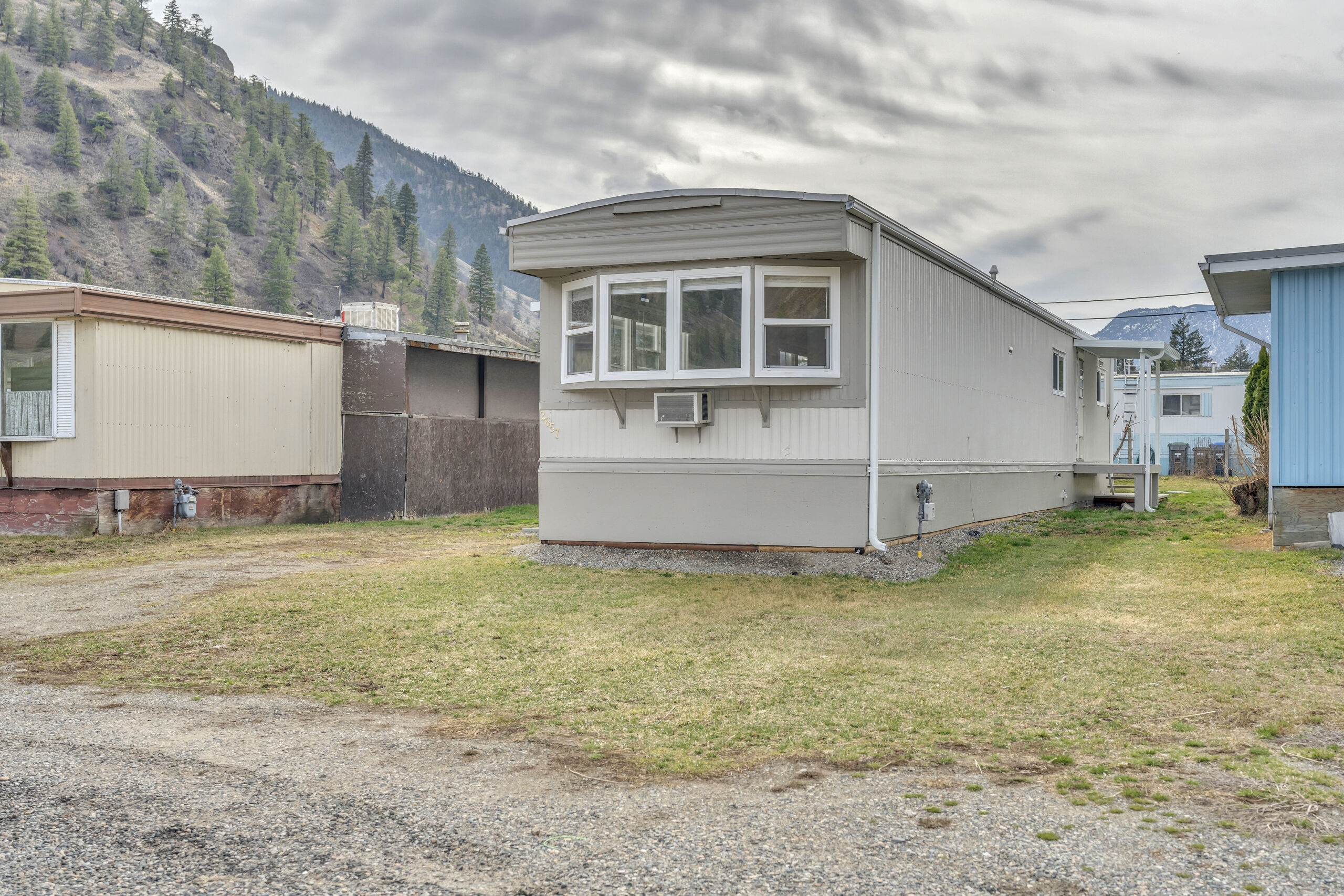 2657 1st Street Olalla V0X 1N6