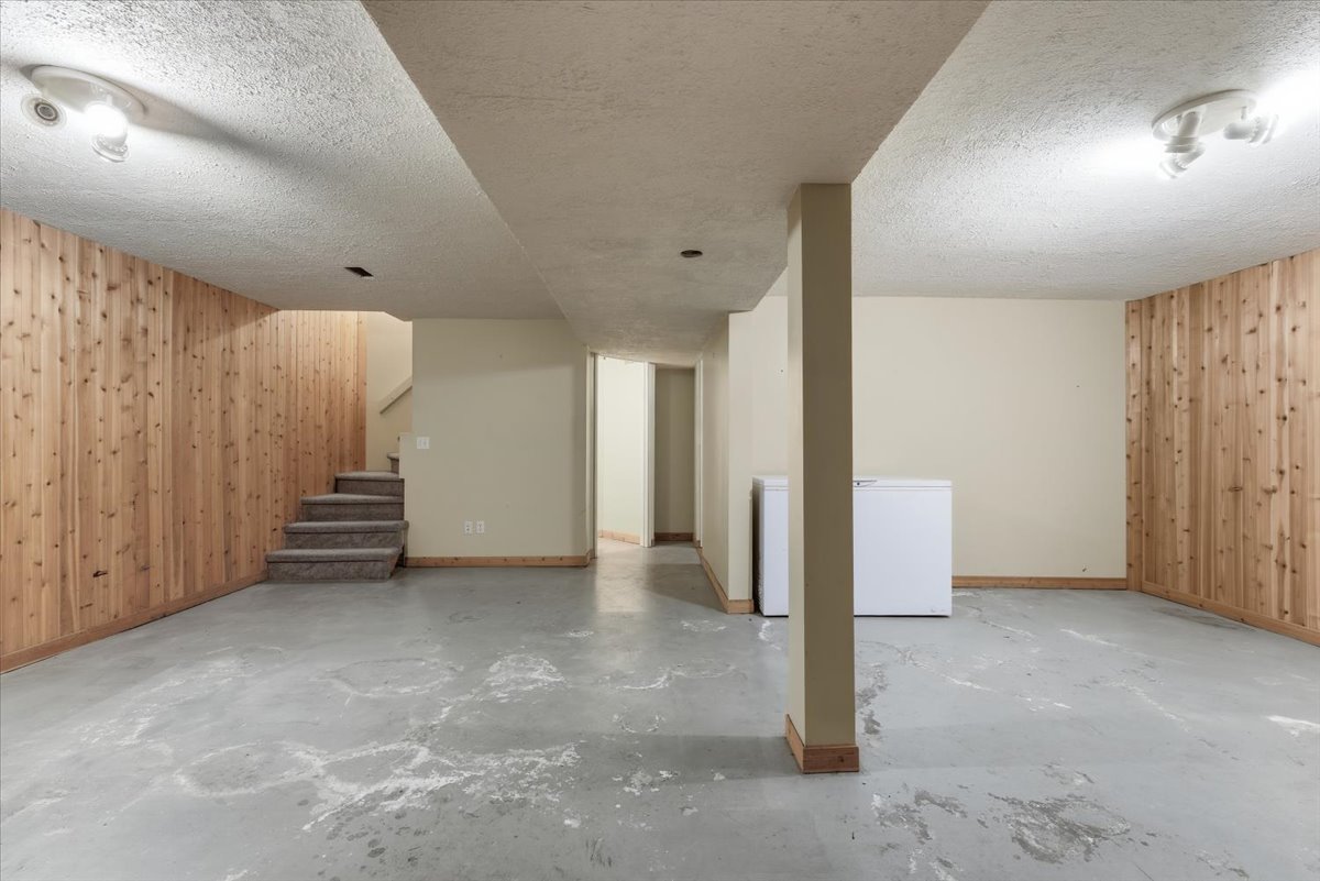 2836 Allenby Way Vernon V1T 8R1