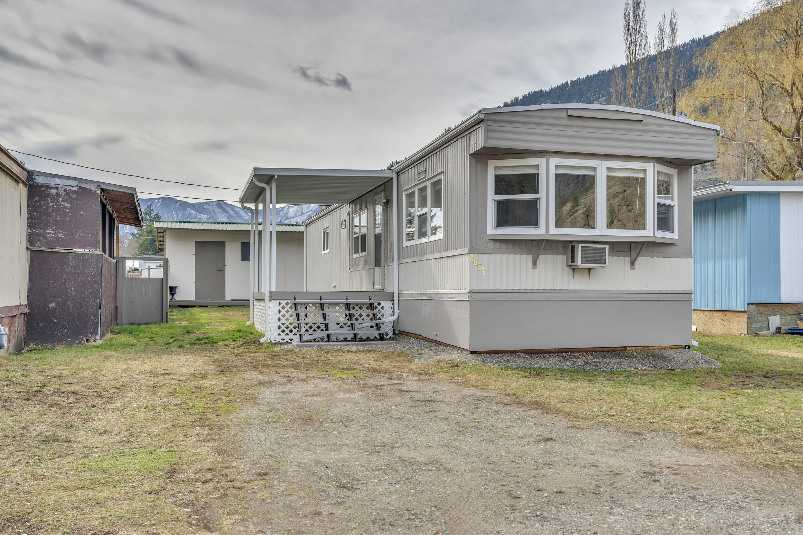 2657 1st Street Olalla V0X 1N6