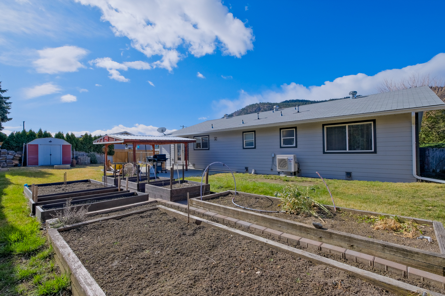 3157 Vaseux Lake Crescent Okanagan Falls V0H 1R2